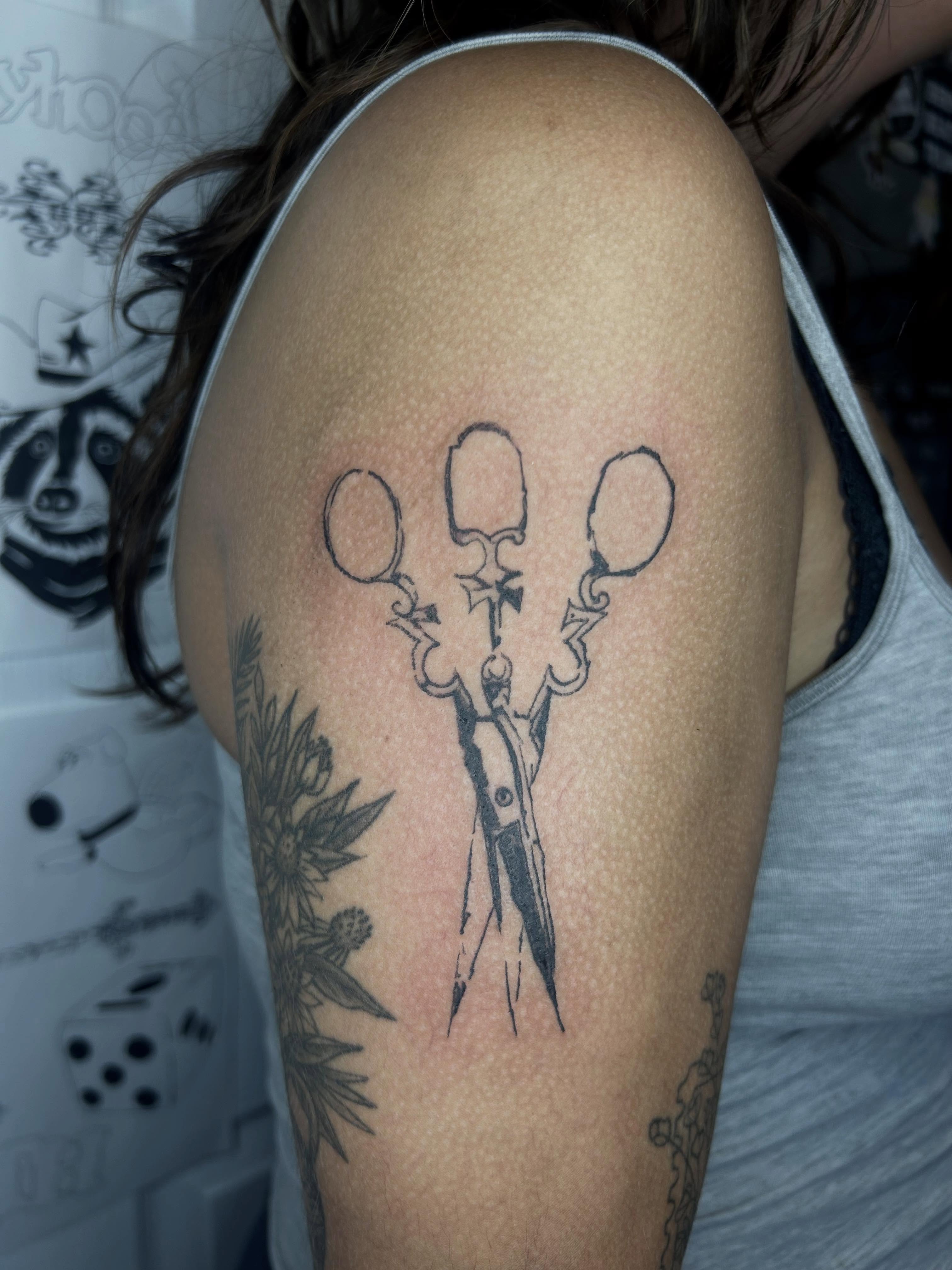 Scissors black and grey tattoo on the shoulder by (isa)ac ૮₍ ˃̵ࡇ˂̵ ₎ა