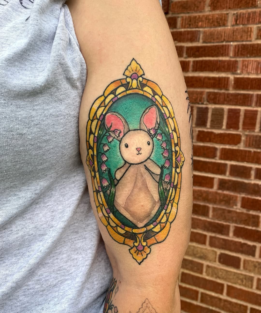 Tattoo by @shezeepeezee — new_school, illustrative