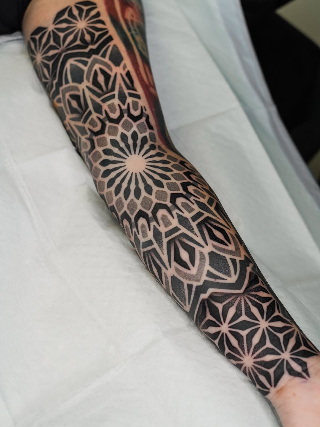 Tattoo by @rjxdots — geometric, black_and_grey