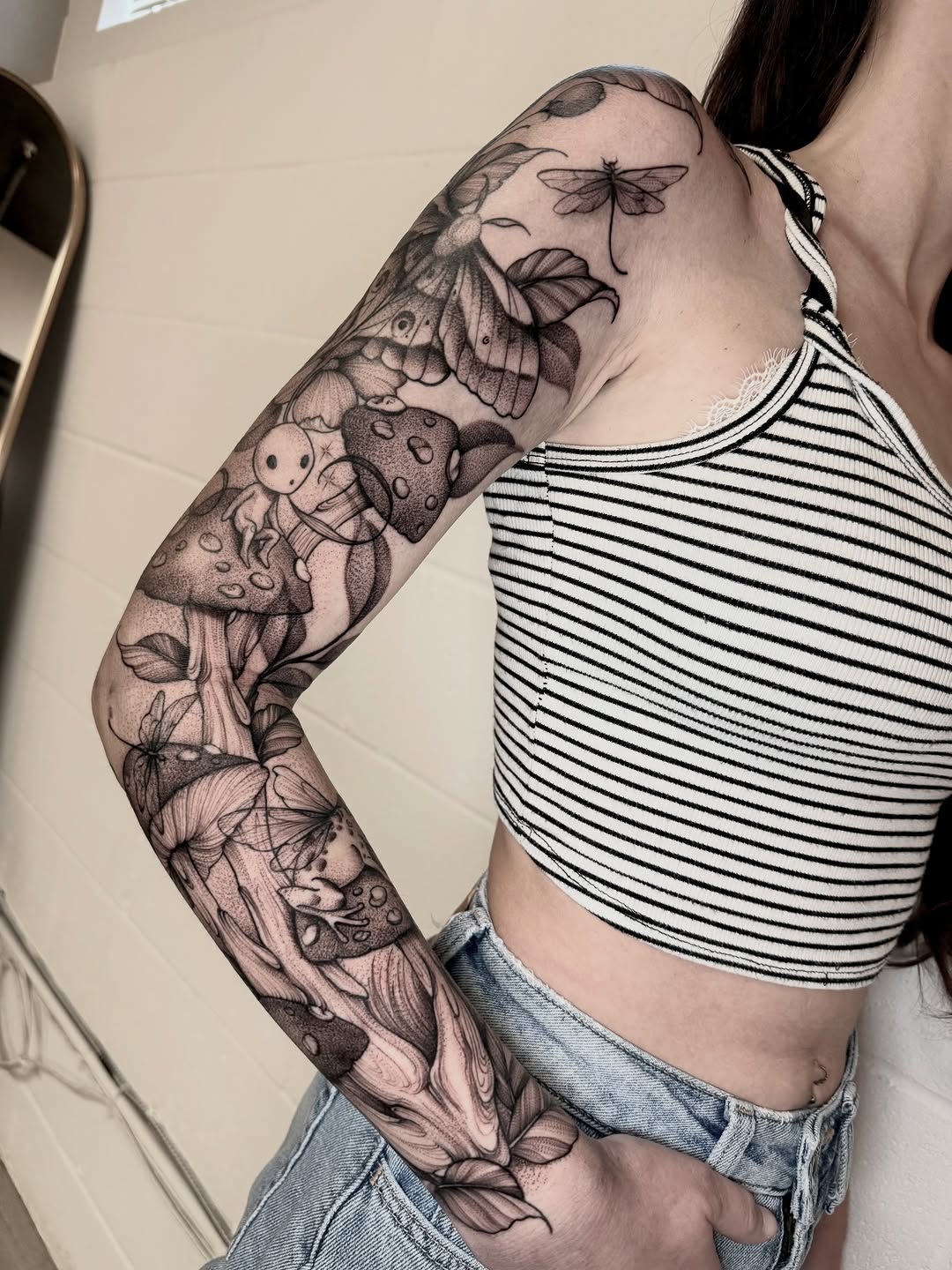 Tattoo by @arteink_bymirtha β dotwork, black_and_grey