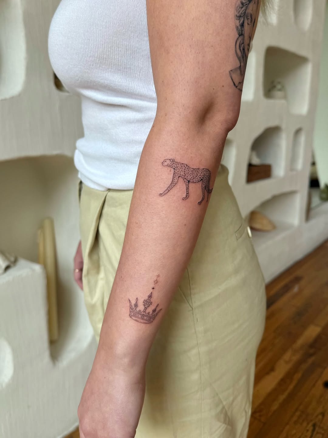 Tattoo by @feelinfineline โ fine_line, minimalist