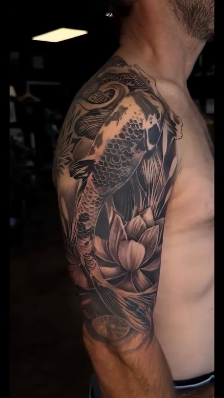 Tattoo by @kattatts_ โ japanese_irezumi, black_and_grey