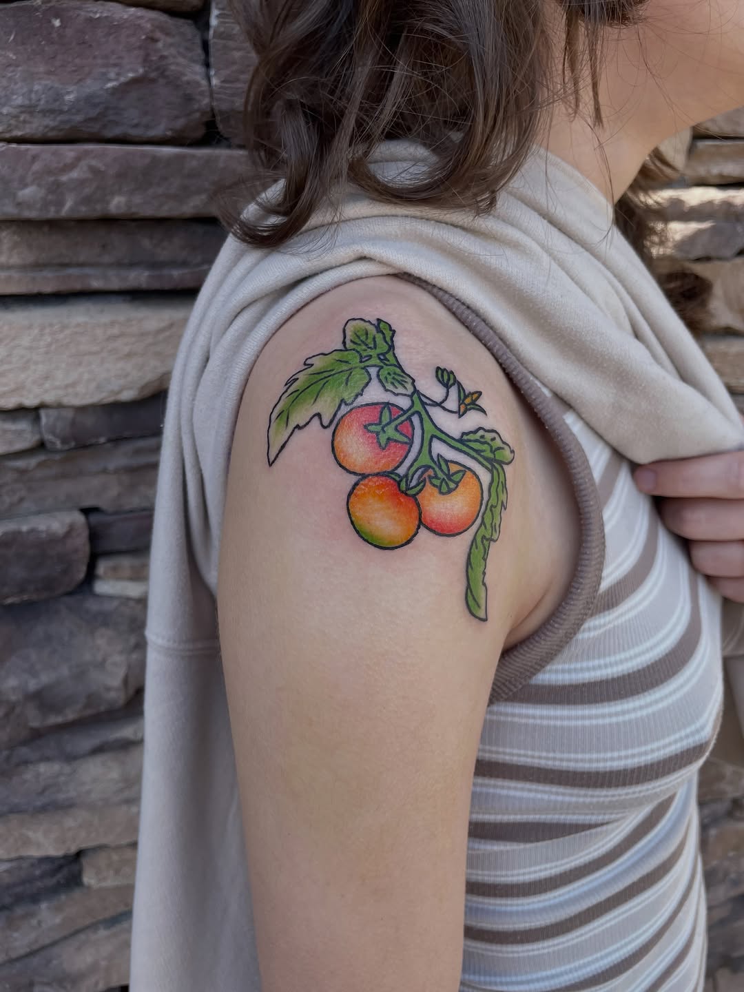 Tattoo by @mallorydoestattoos โ illustrative