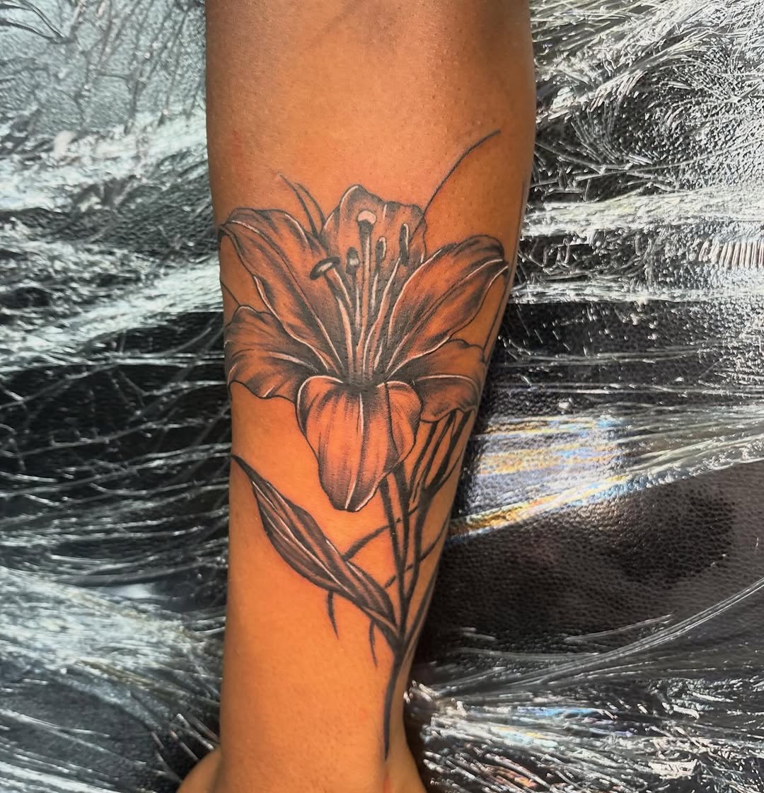 Tattoo by @sheinkd_itt โ realism, black_and_grey