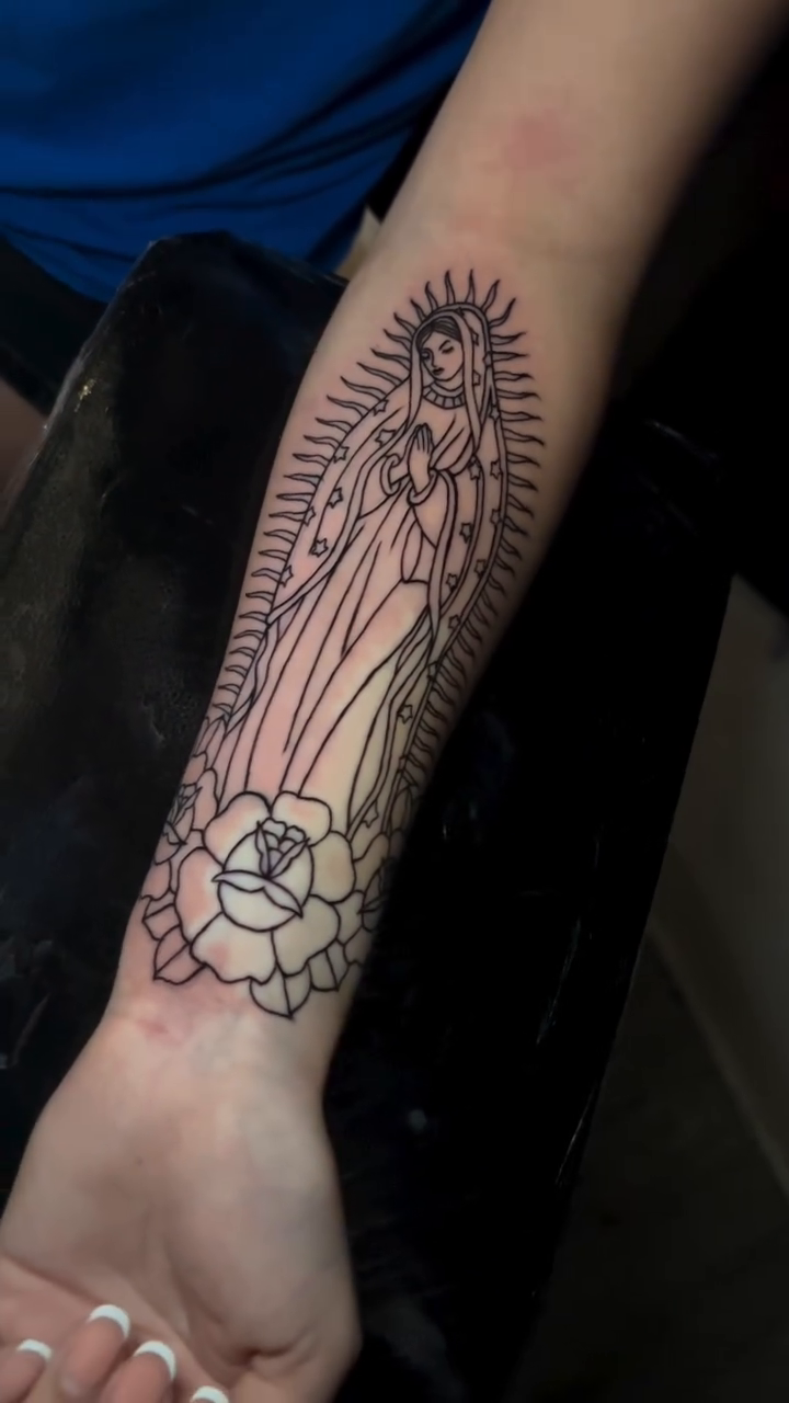 Tattoo by @gustattz_ — black_and_grey, realism