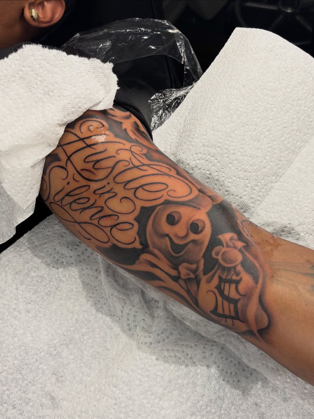 Tattoo by @10ktop_ink — lettering_script, black_and_grey