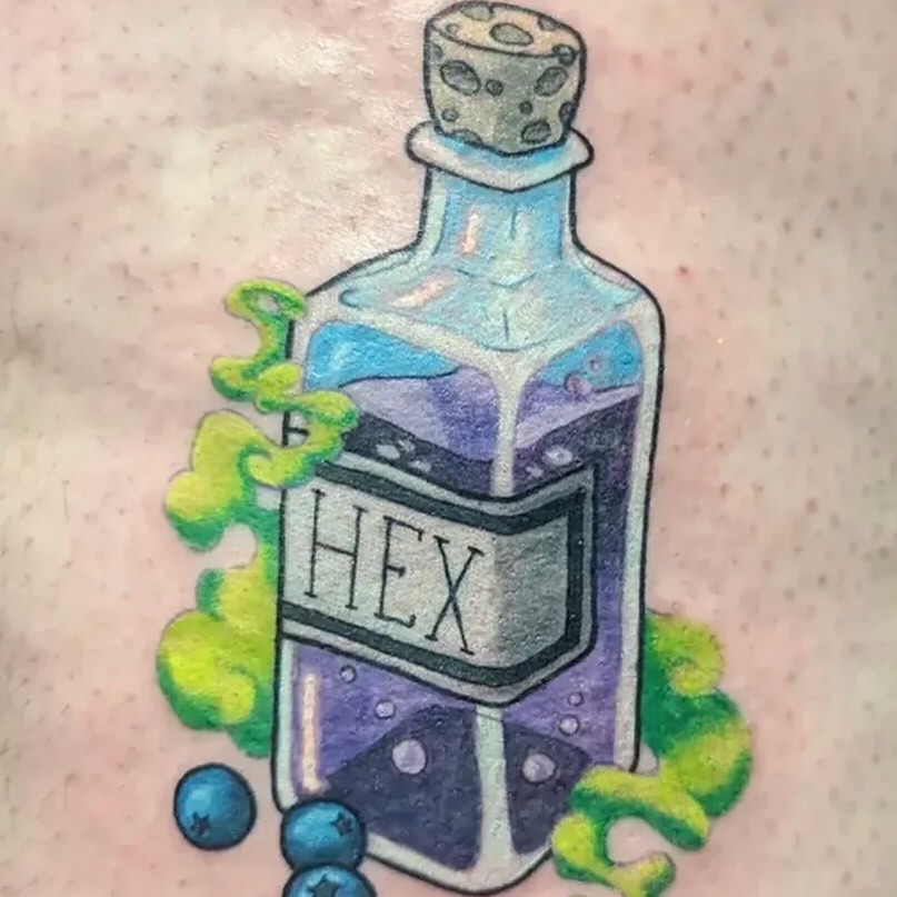 Tattoo by @skiesafiretattoo — new_school