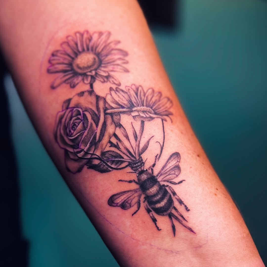 Tattoo by @sydneyrosetattoos — black_and_grey, realism