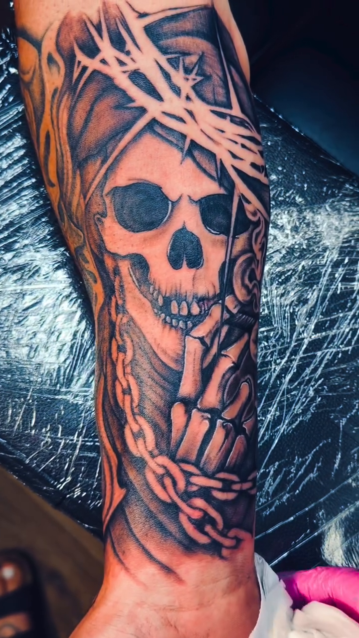Tattoo by @tattedby_nat — black_and_grey, realism