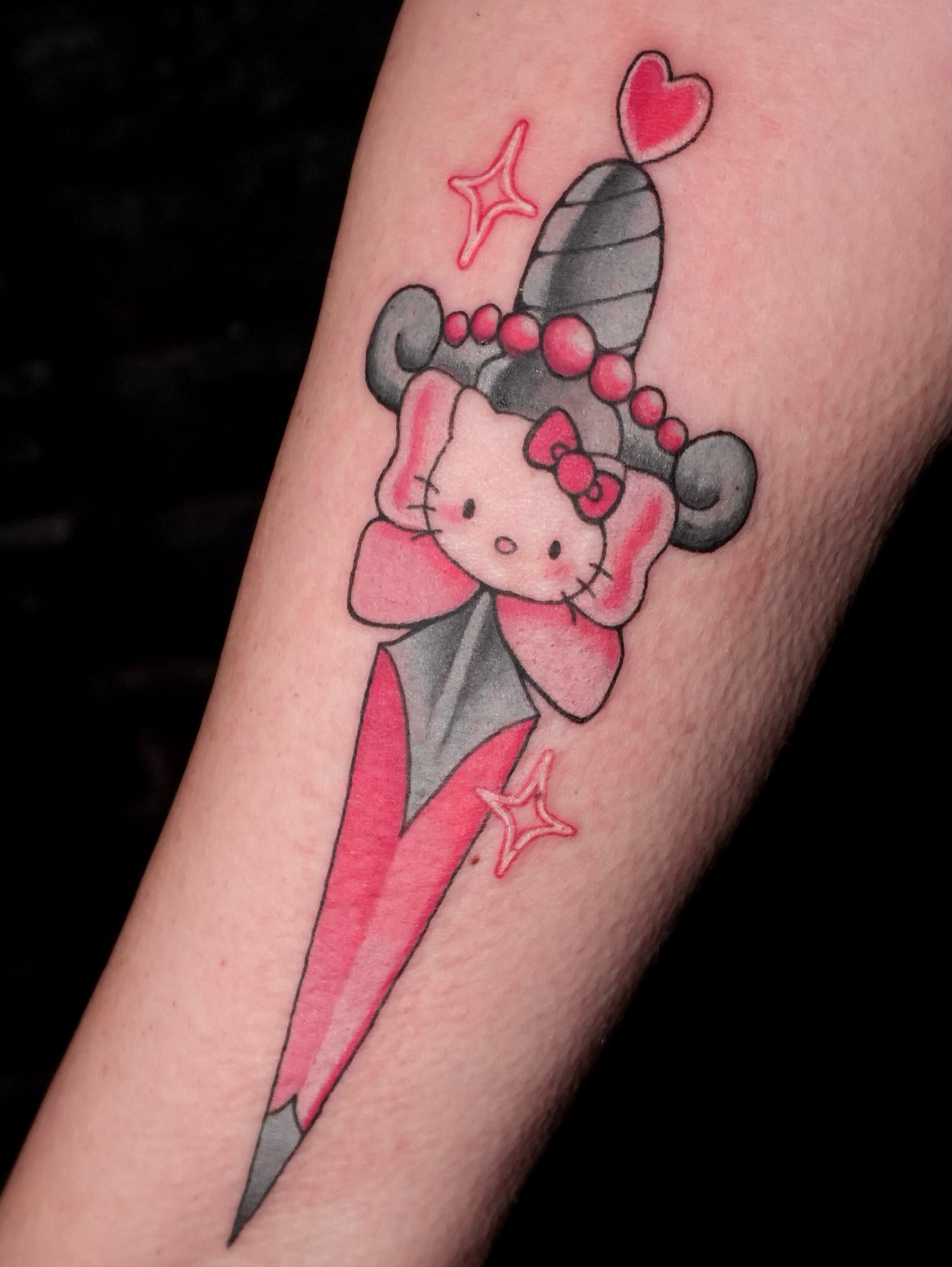 Tattoo by @someonesweirdsister โ new_school, chicano