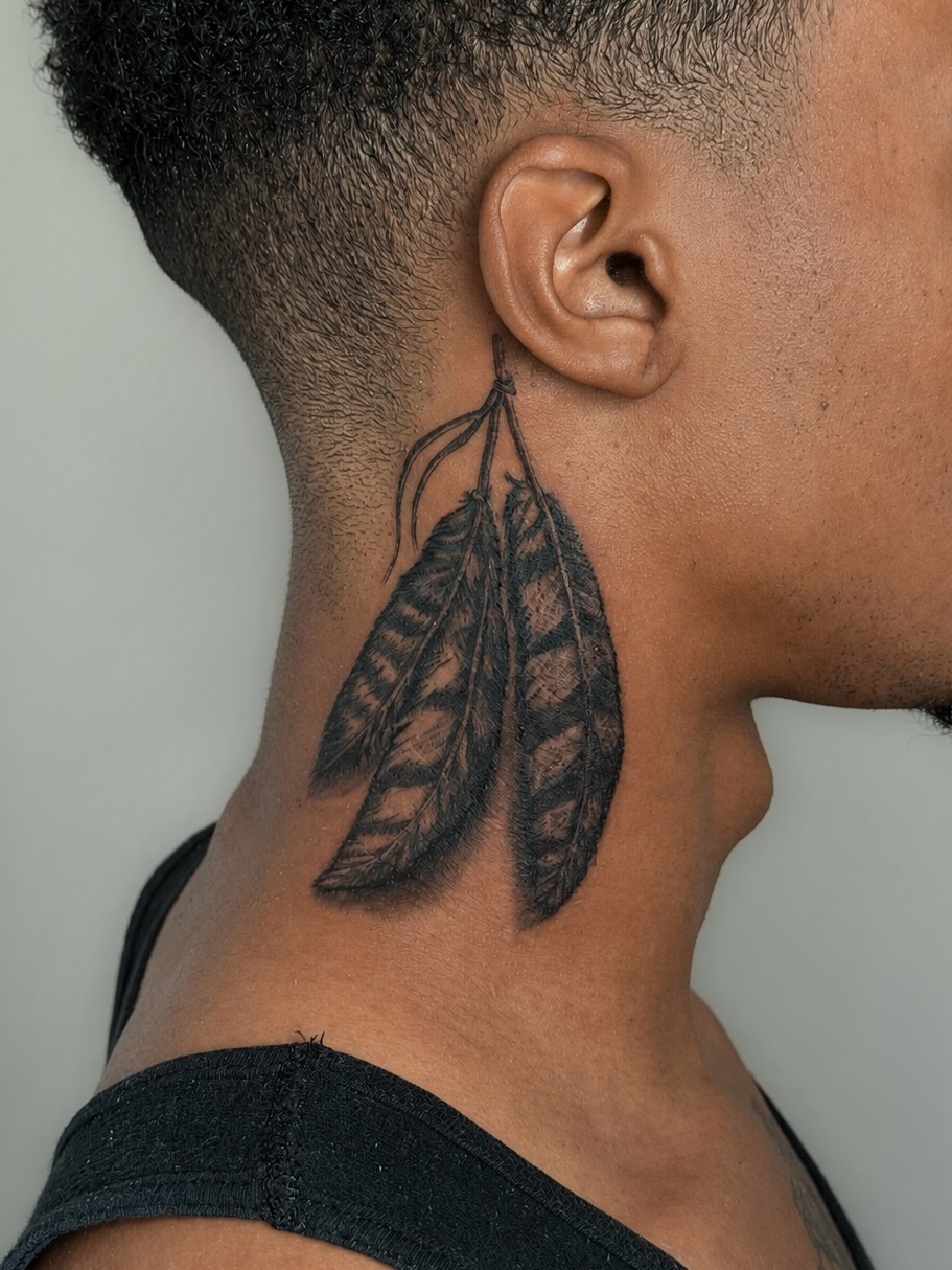 Feather black and grey tattoo on the neck by ππππππ