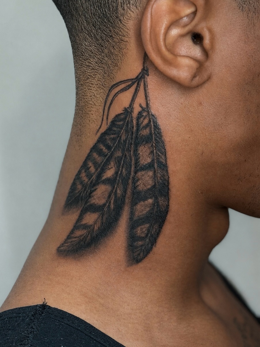 Feather black and grey tattoo on the neck by ππππππ