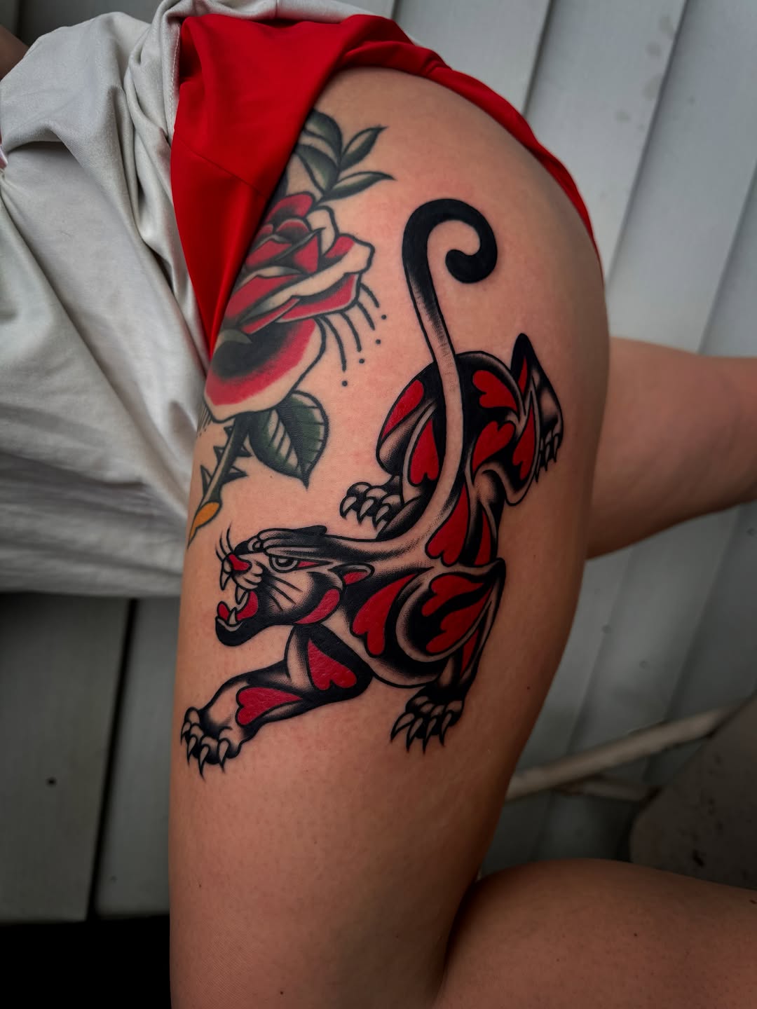 Tattoo by @danielmesenbtt β american_traditional