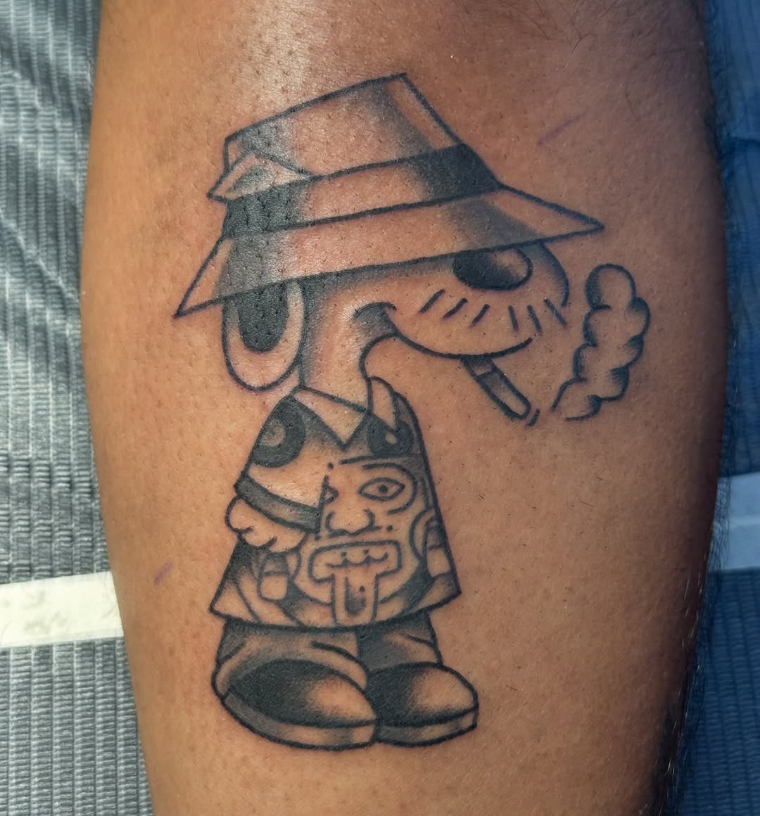 Tattoo by @eelliizzza — chicano, black_and_grey