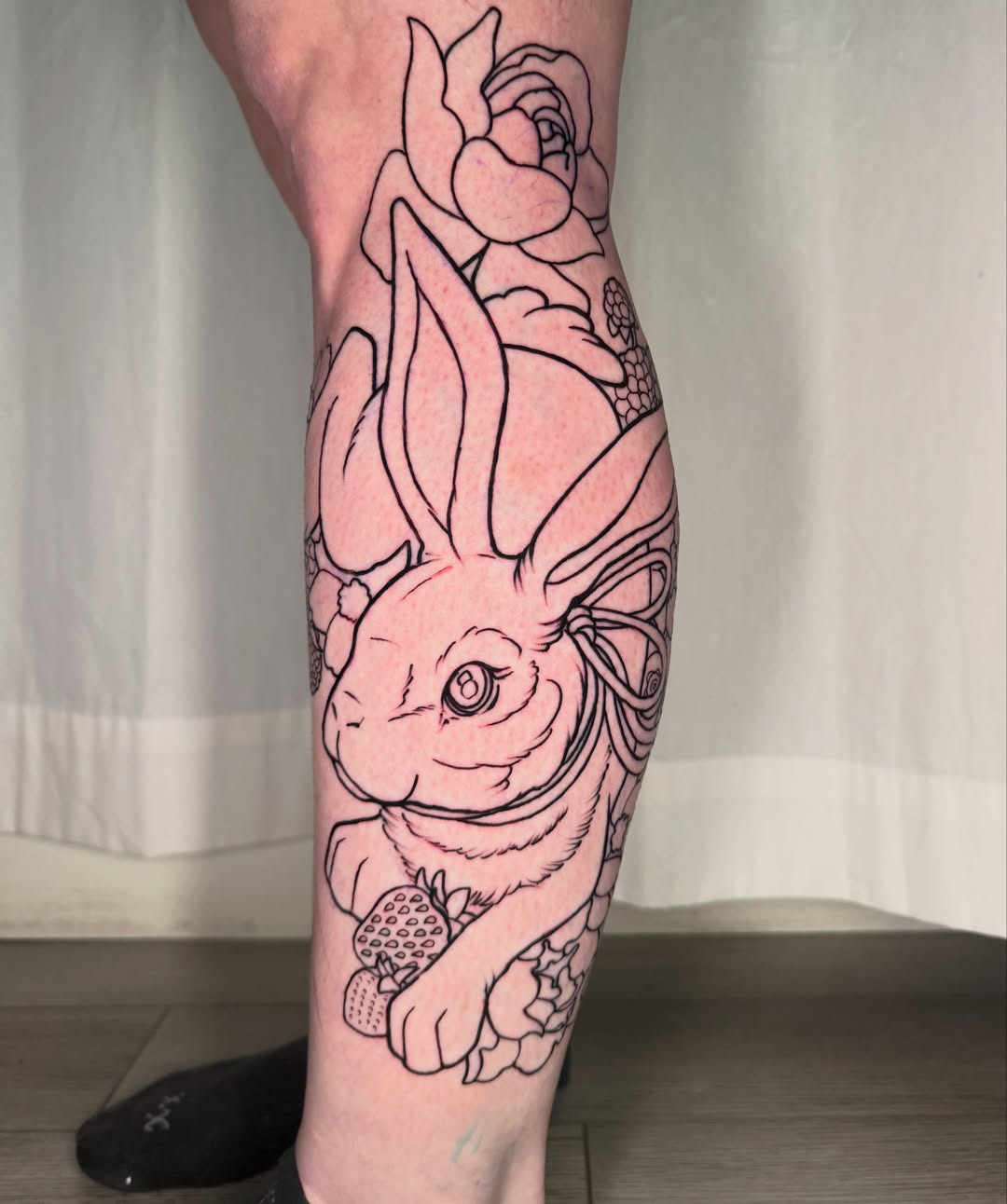 Tattoo by @tattoosbymissiblue — realism