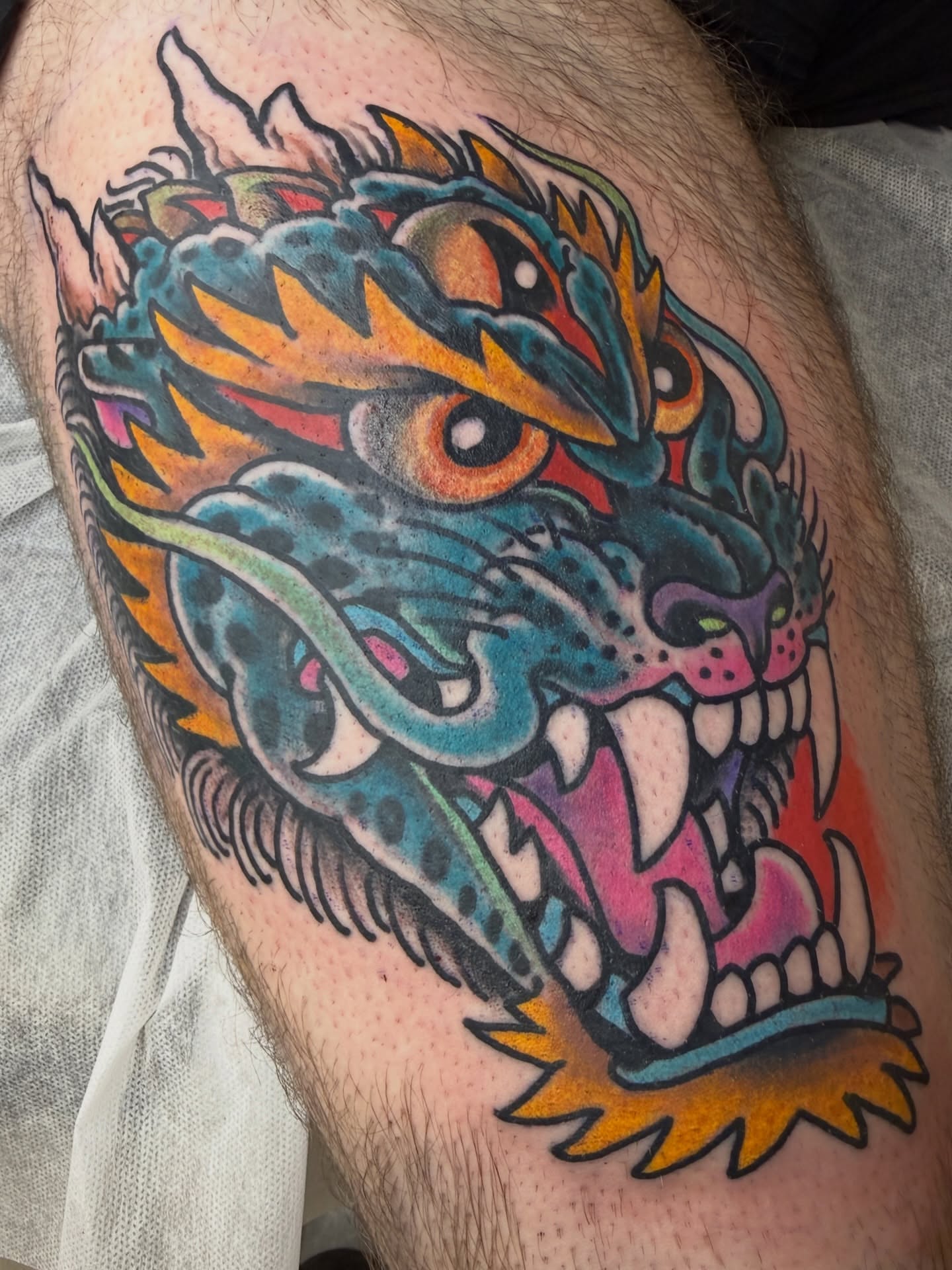 Tattoo by @annettelarulez — american_traditional, neo_traditional