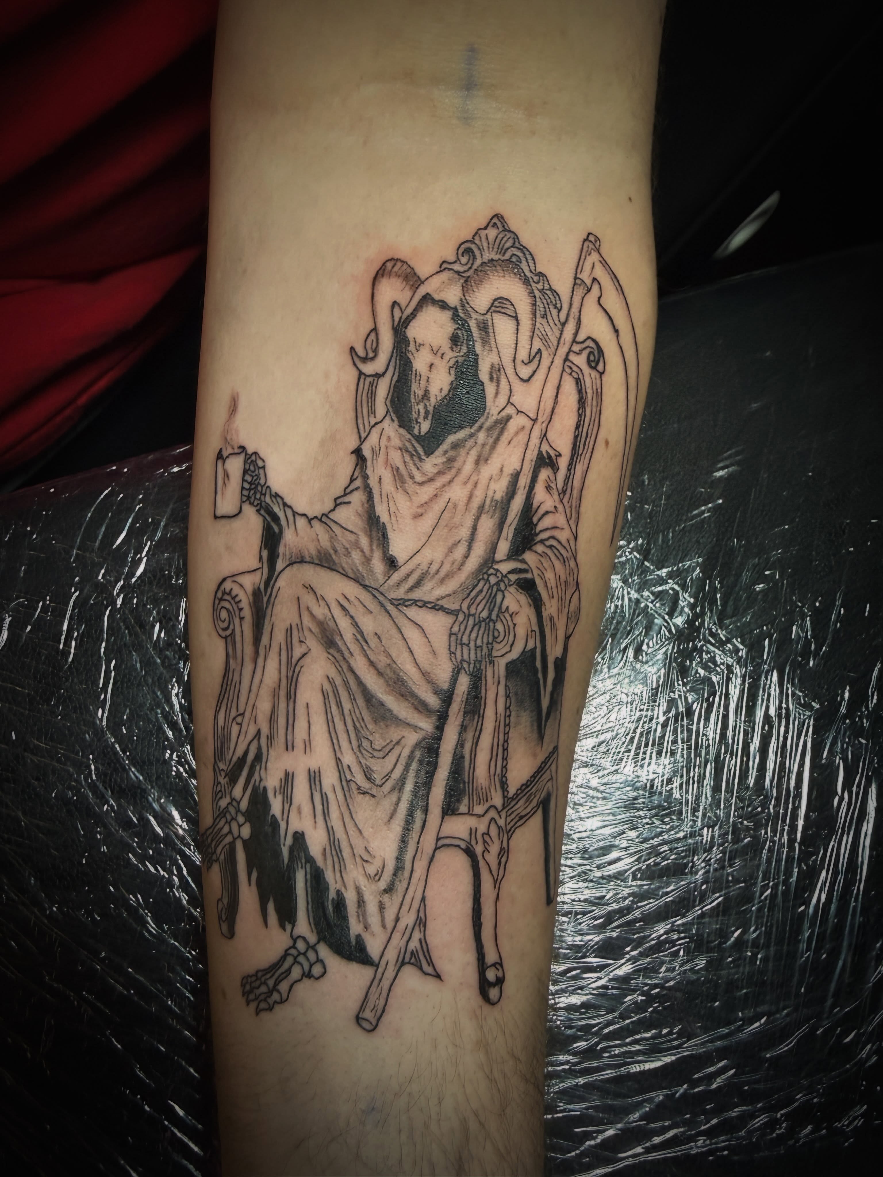 Tattoo by @jaz.ravenink — black_and_grey
