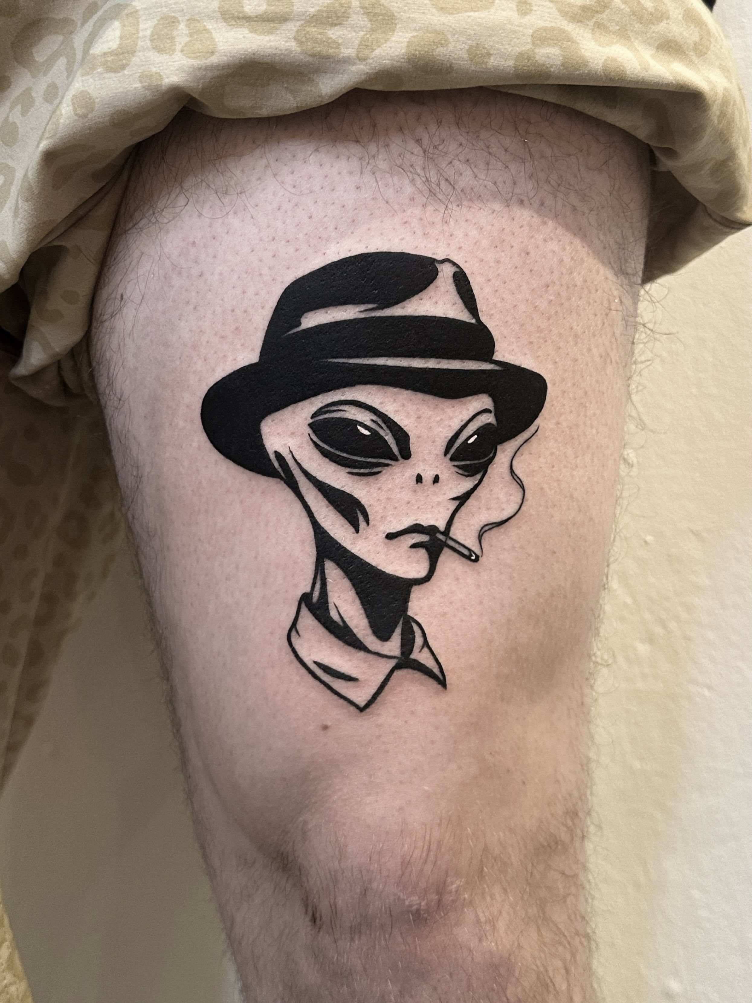 Tattoo by @beirxtt — black_and_grey