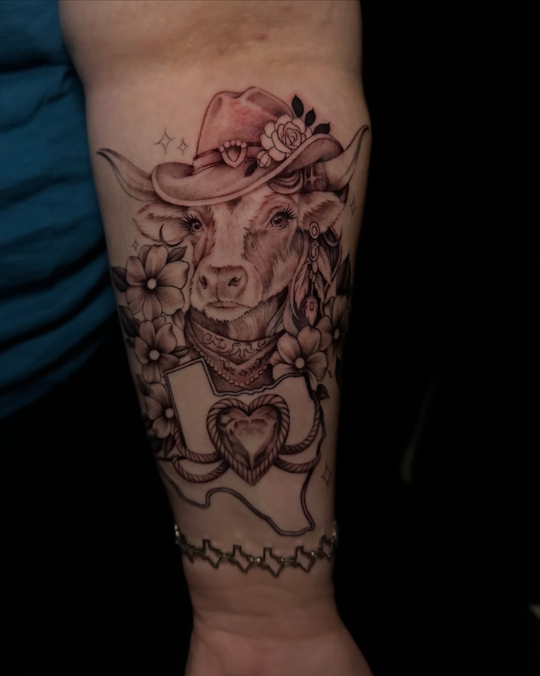 Tattoo by @danibtat2 — realism, black_and_grey