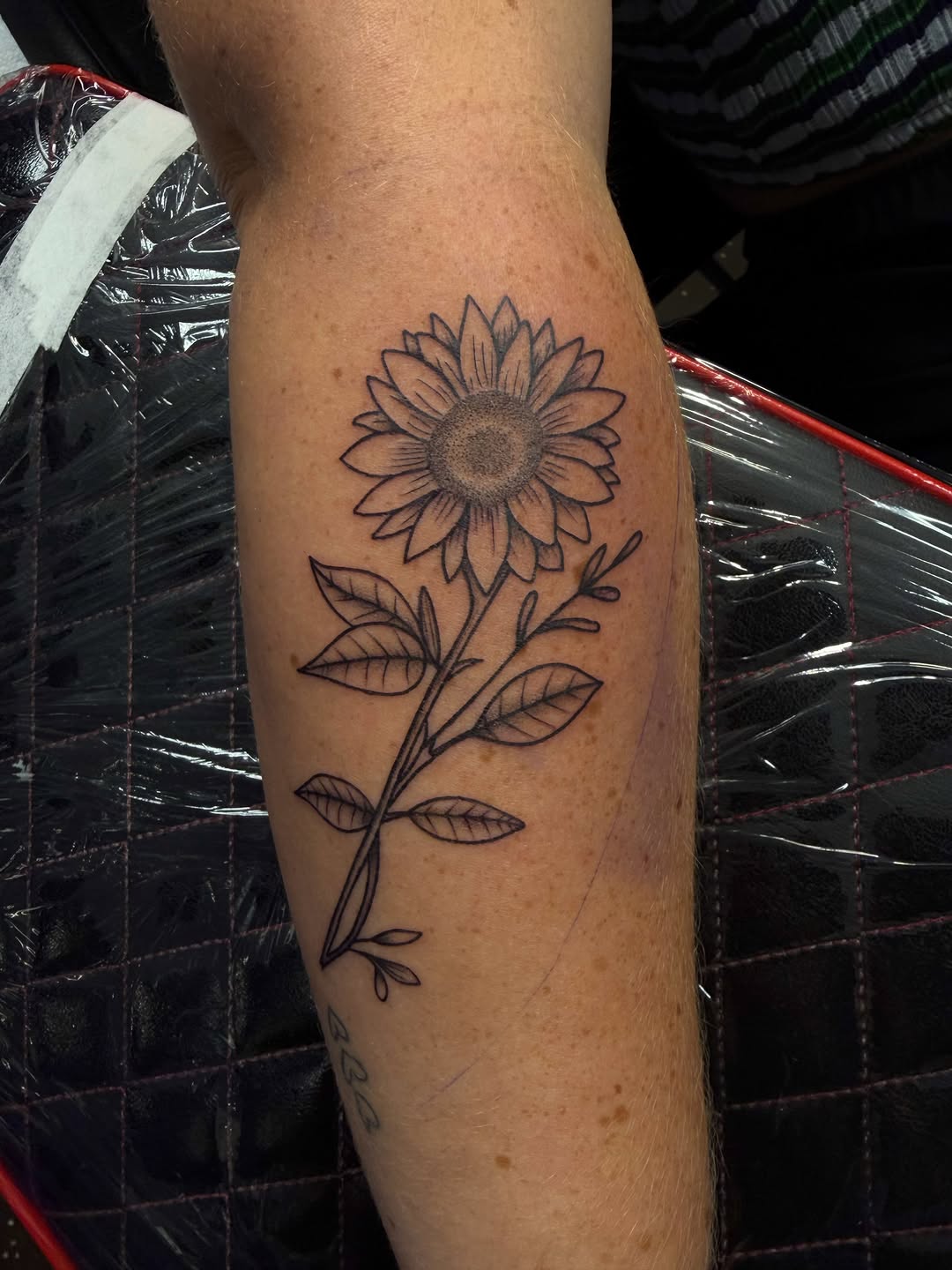 Tattoo by @dr3wmat1c_tattoos โ fine_line