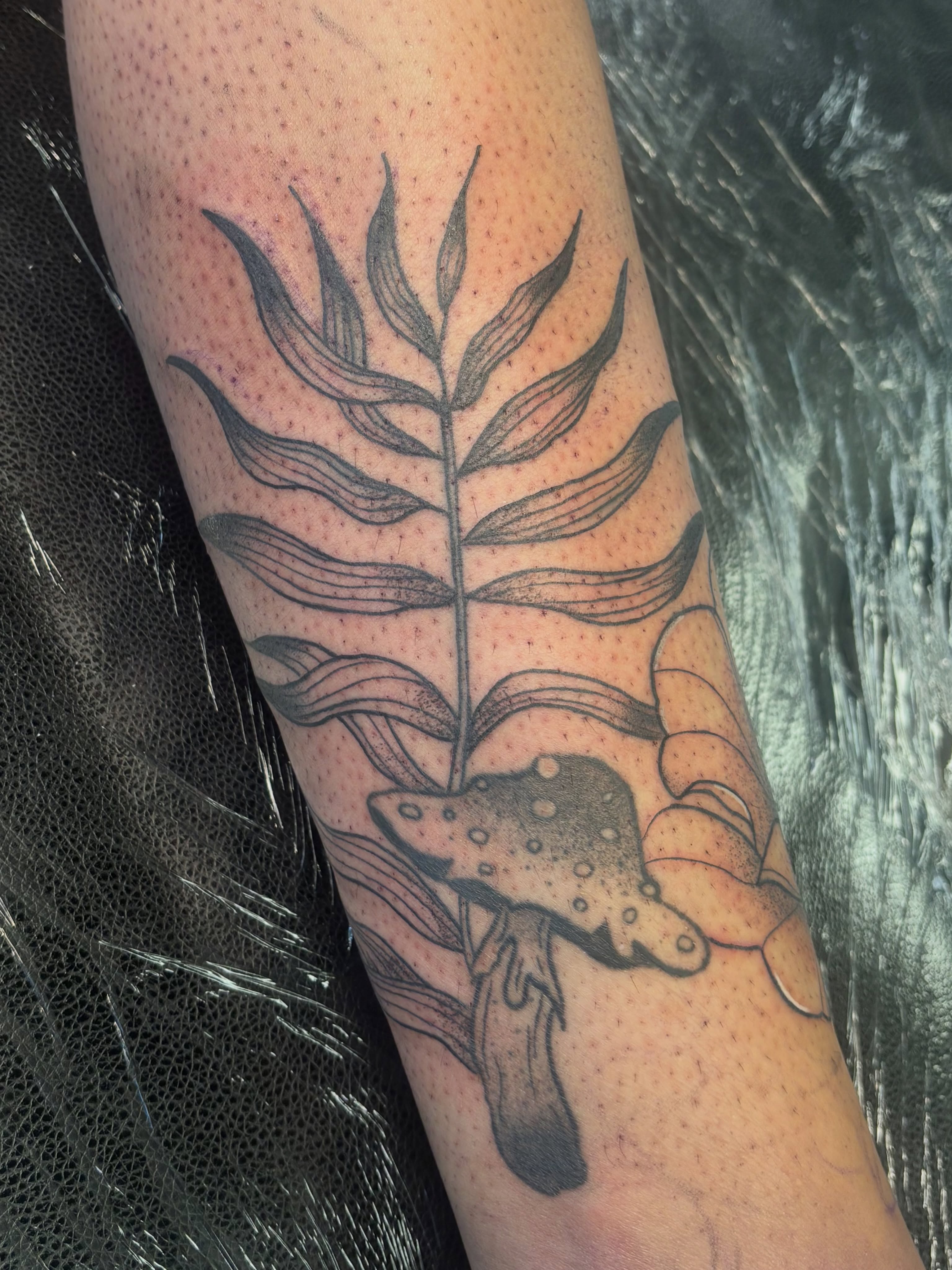 Tattoo by @victoria.crispo — black_and_grey