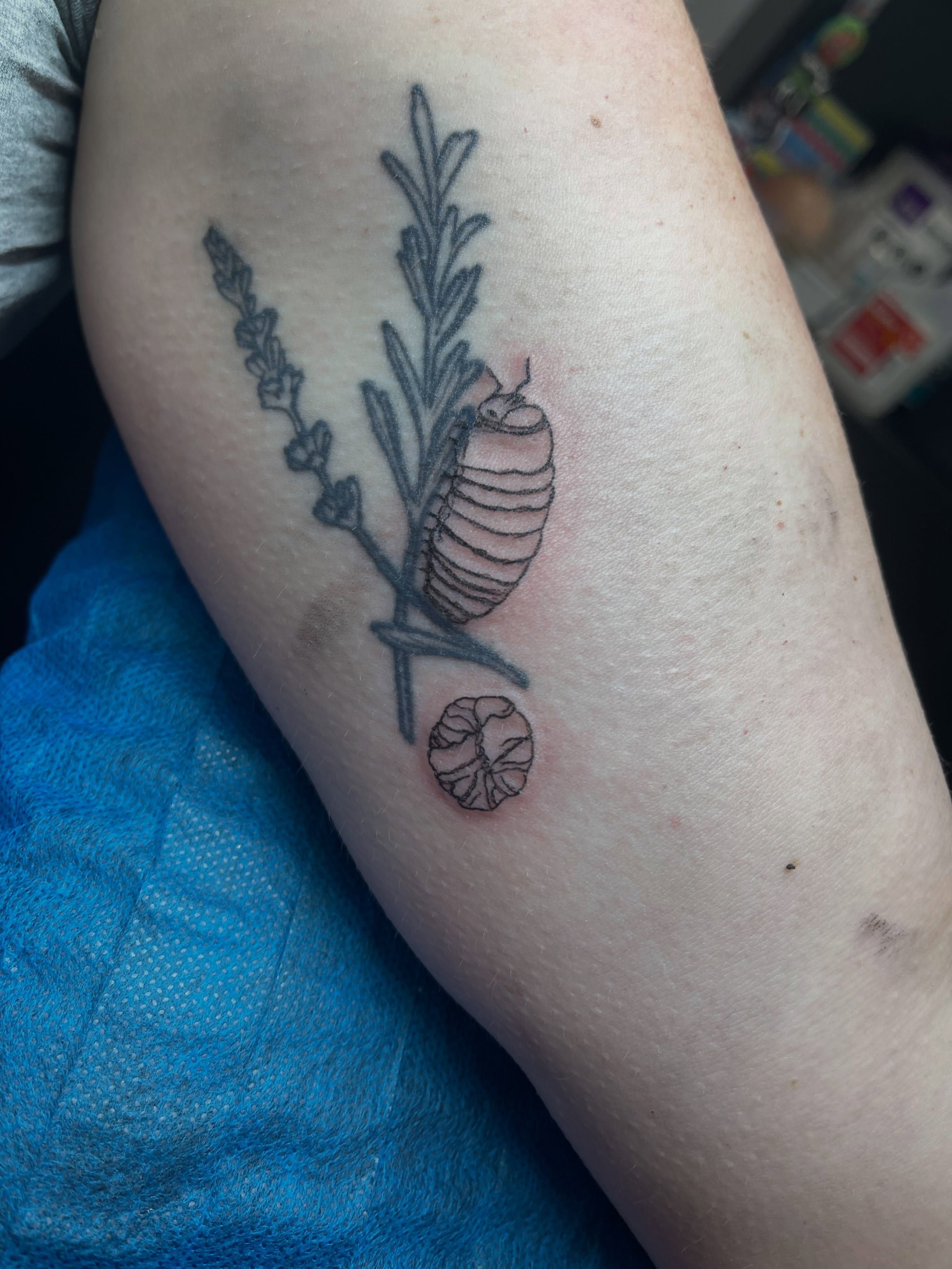 Tattoo by @tattooingren — black_and_grey