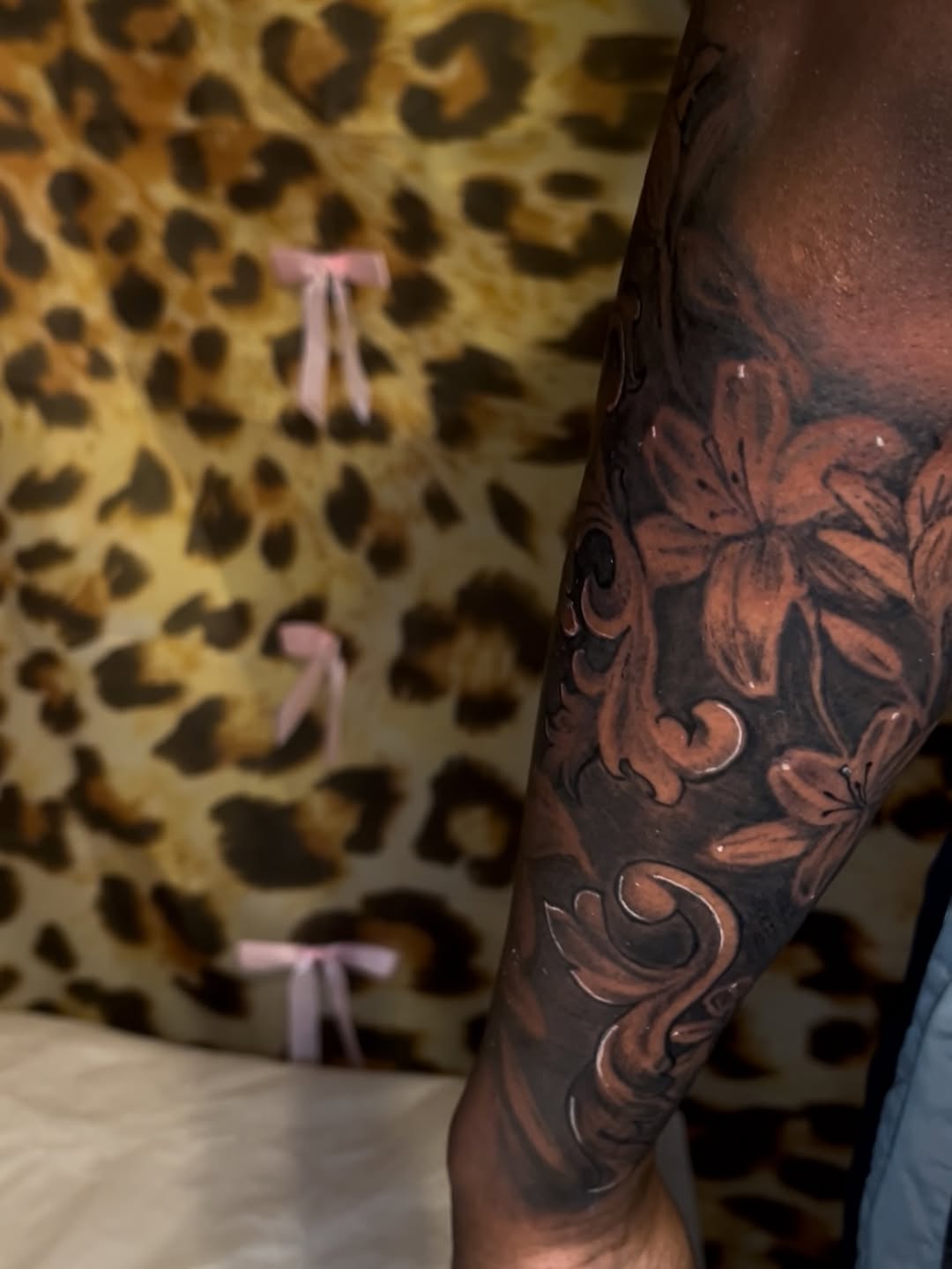 Tattoo by @xlynaeink — black_and_grey, ornamental