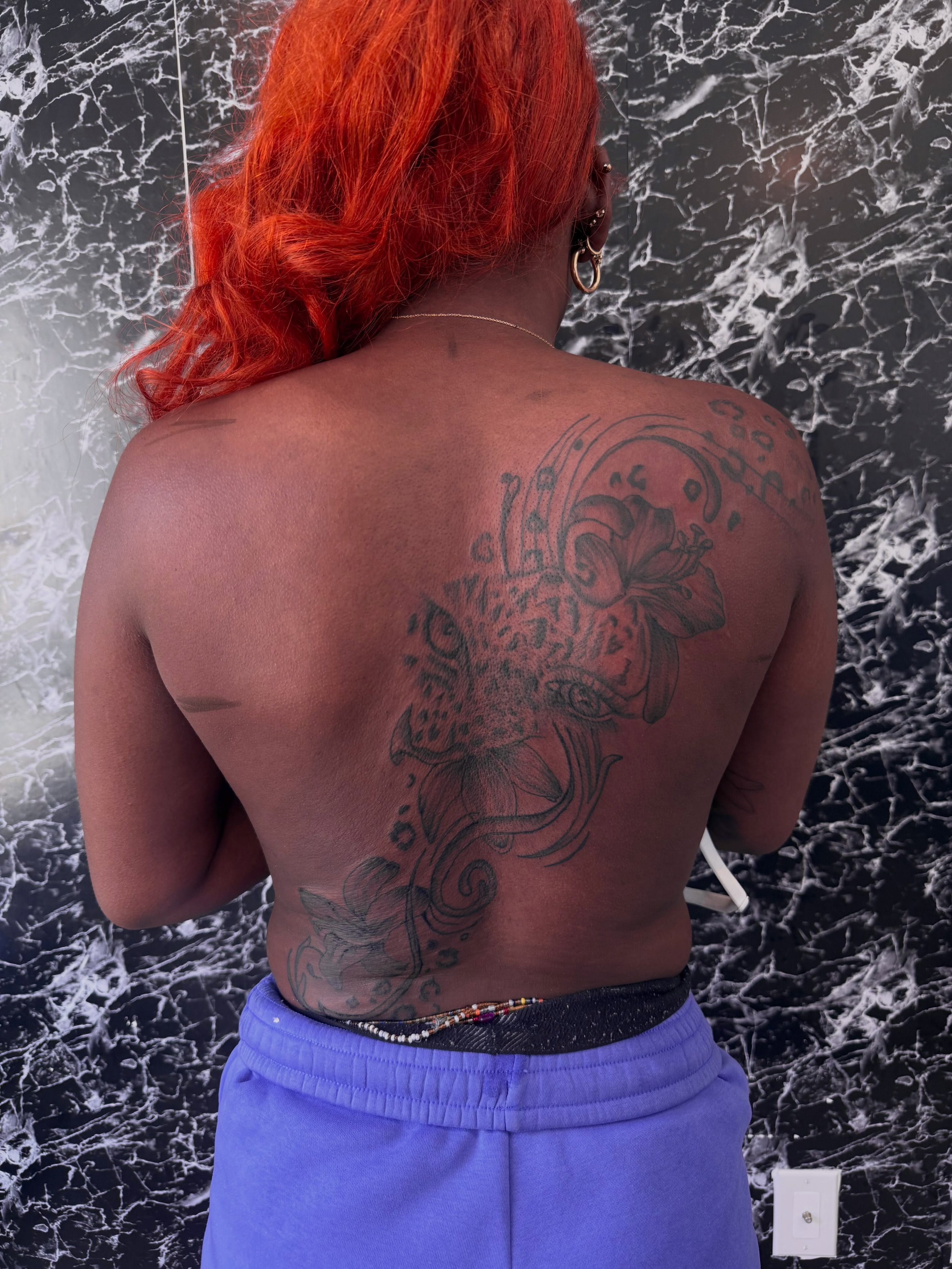 Floral design black and grey tattoo on the back by inkedbylii, Philadelphia, Pennsylvania