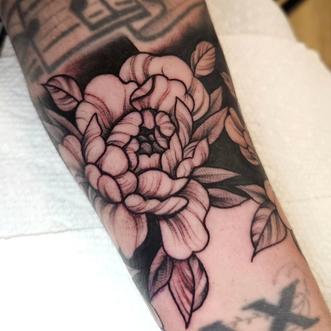 Tattoo by @wazamaniac — black_and_grey