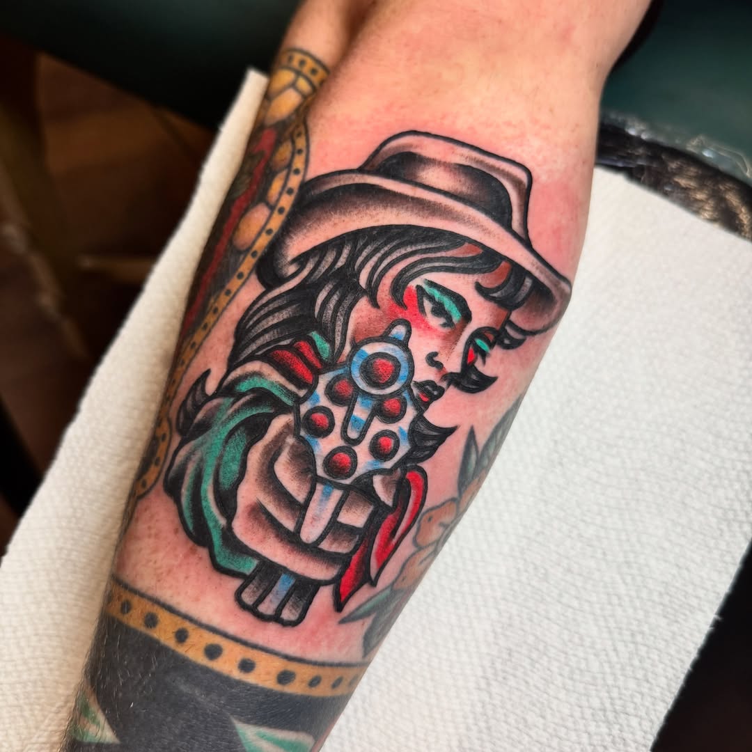 Tattoo by @trash.fires — american_traditional