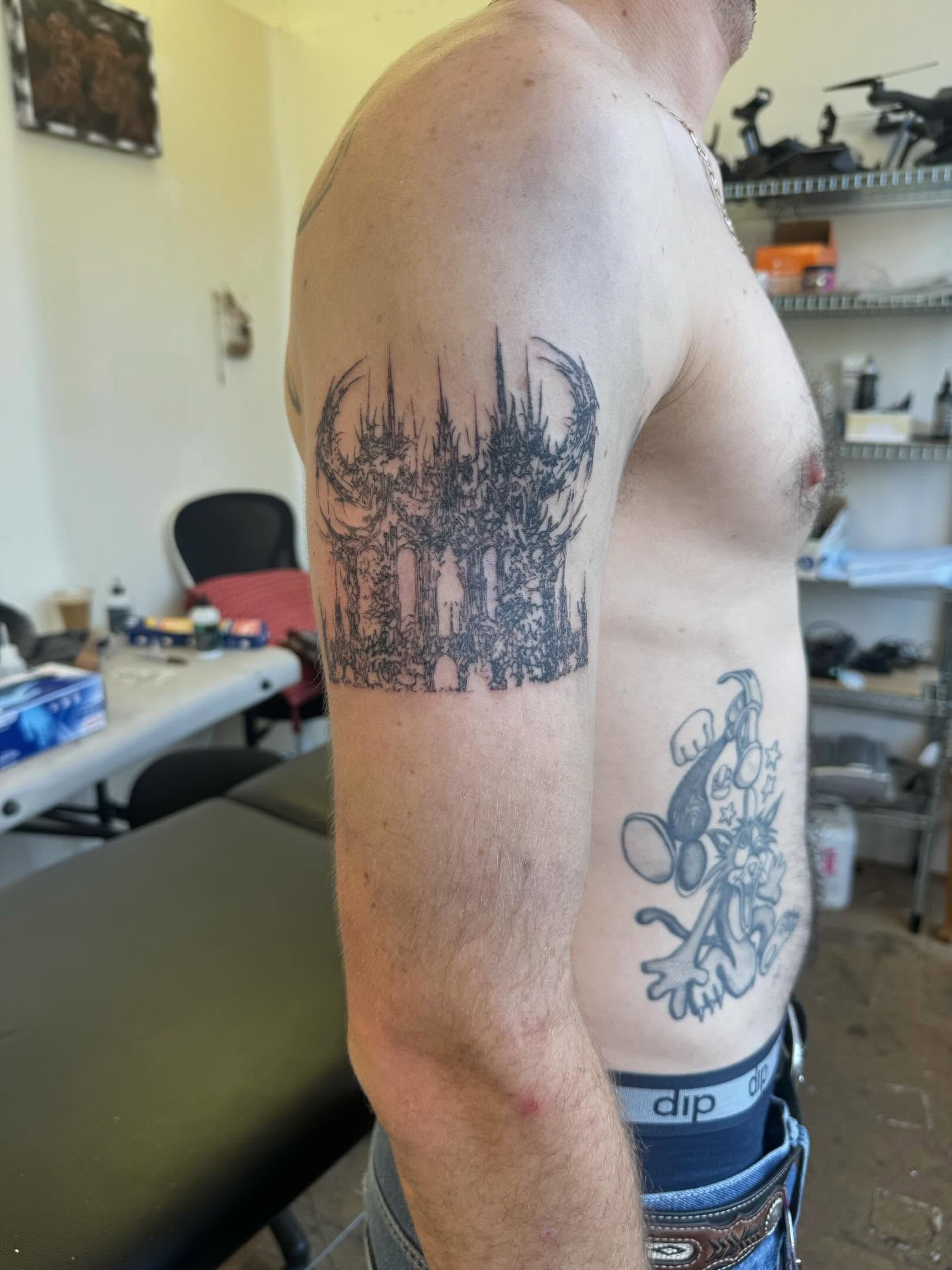 Tattoo by @henry.hank.howdy — black_and_grey