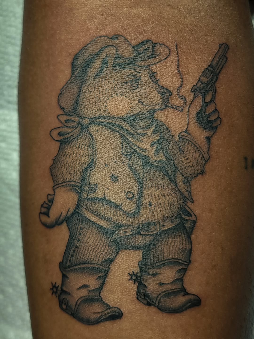Tattoo by @hirentattoos โ black_and_grey, realism