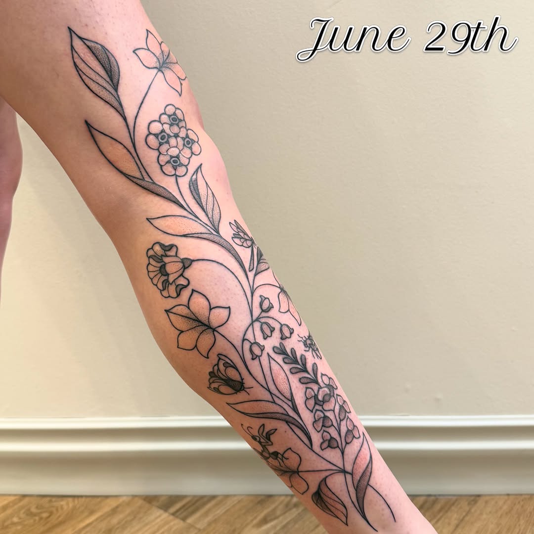 Tattoo by @beltanebeetattoo — black_and_grey