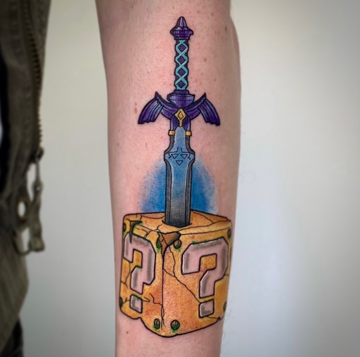 Tattoo by @houseofblackart — new_school, geometric