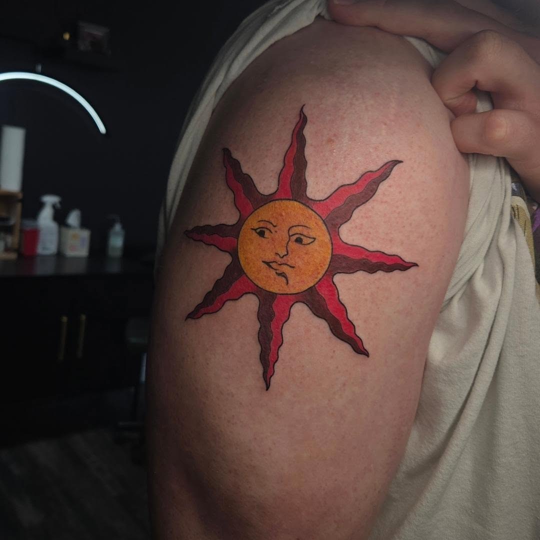 Tattoo by @alexandraathenstattoo — american_traditional