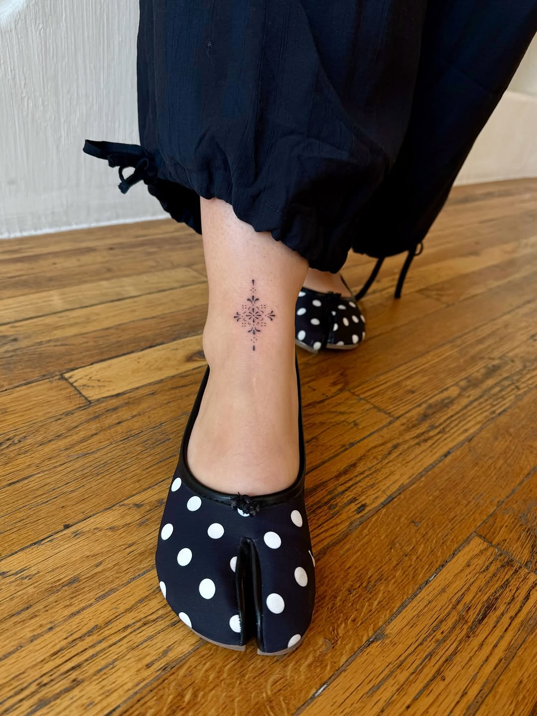 Tattoo by @feelinfineline โ fine_line, geometric