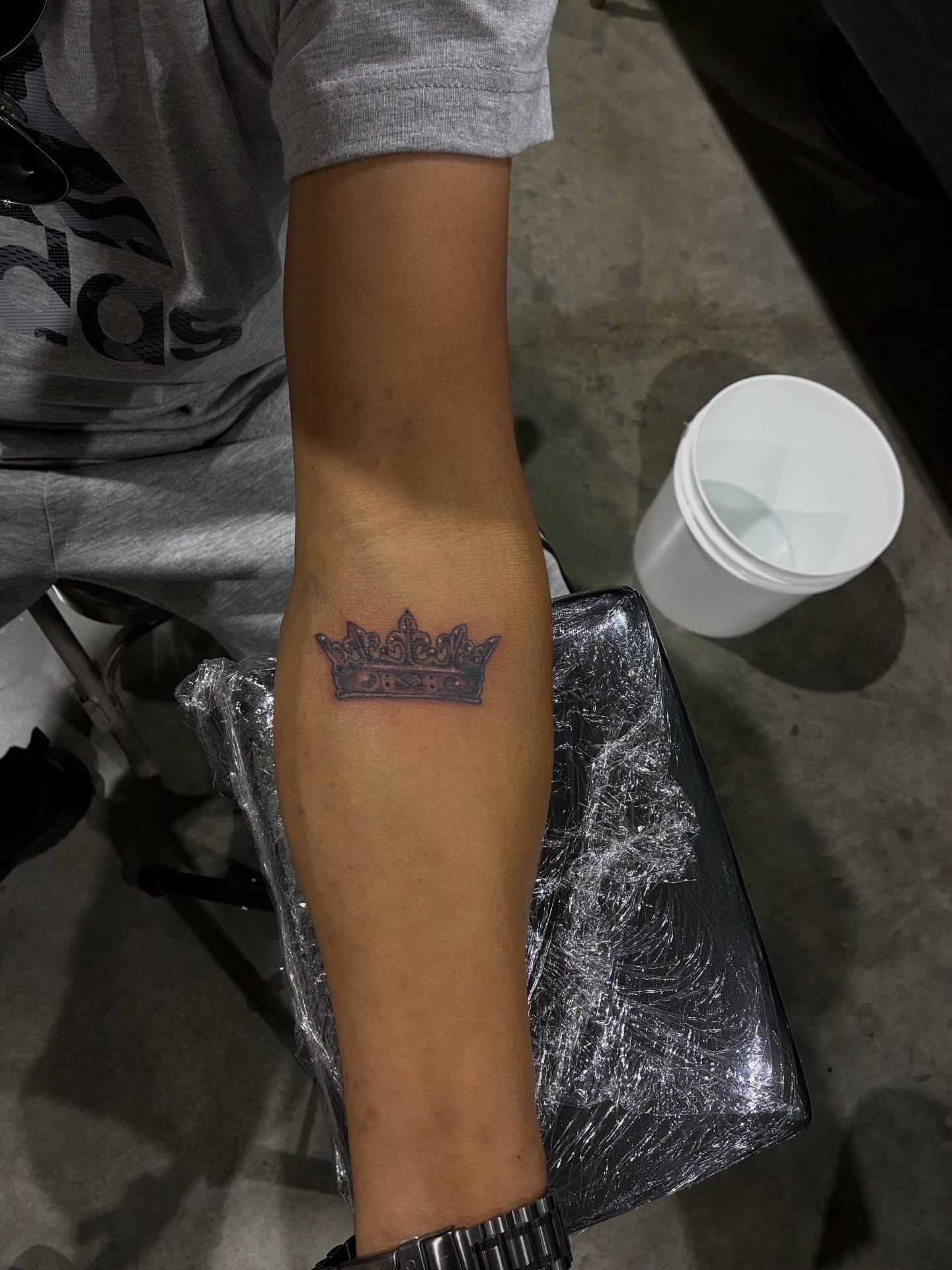 Tattoo by @unobhmg — black_and_grey