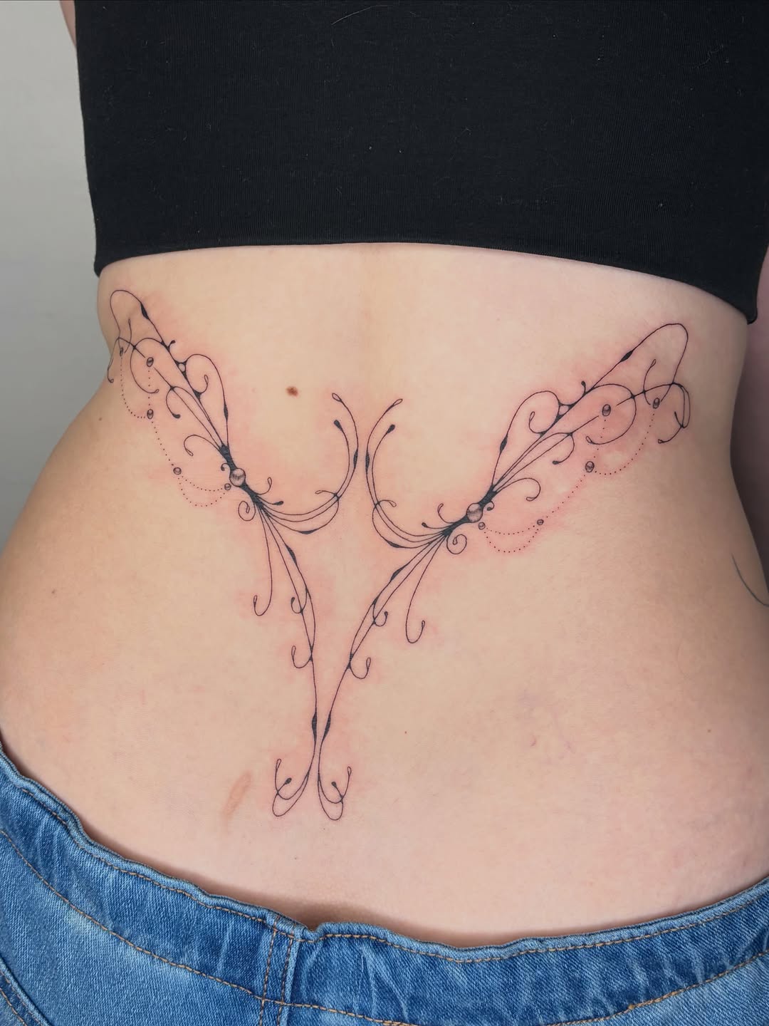 Tattoo by @stabzzz333 โ fine_line, ornamental