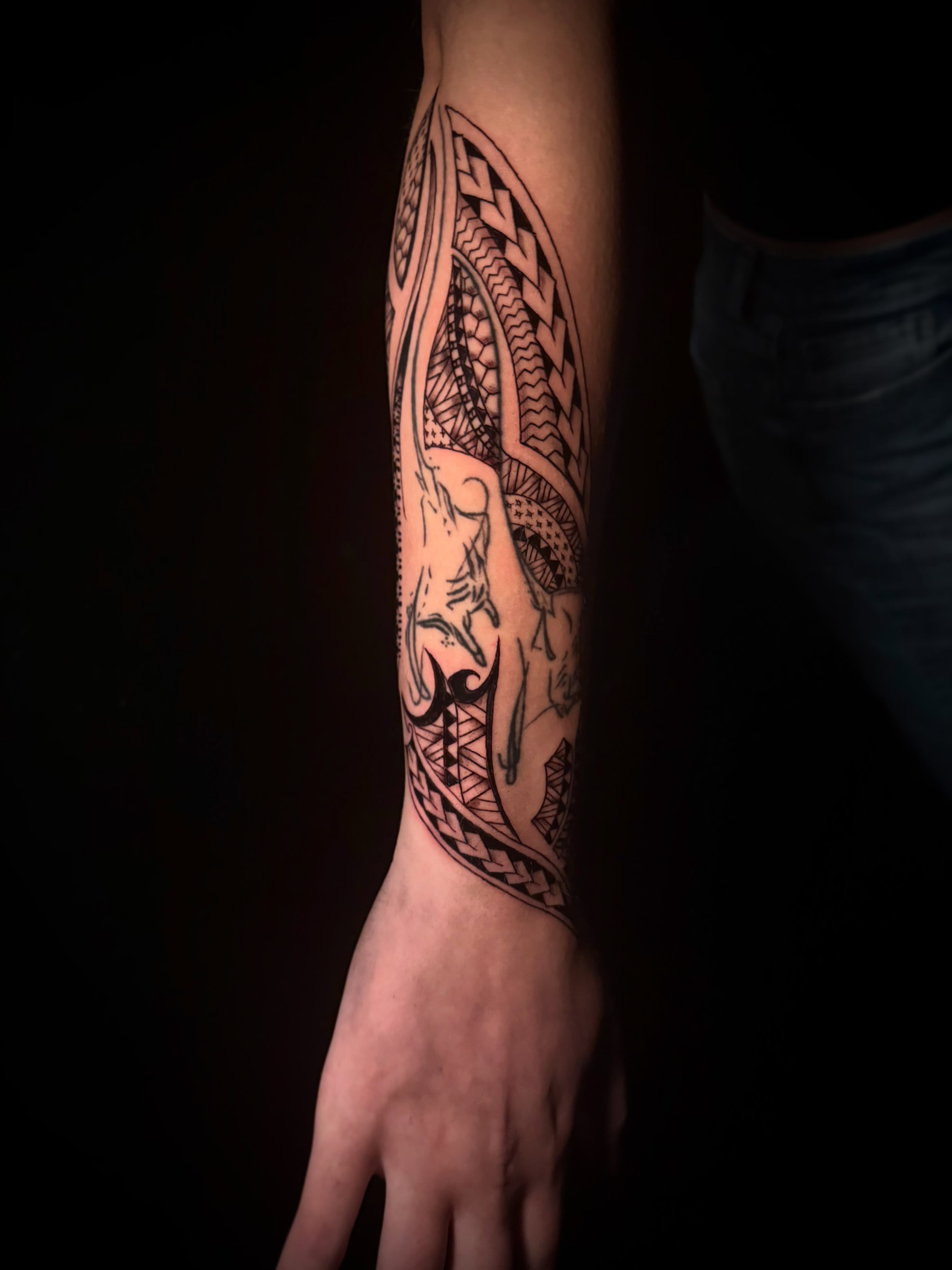 Abstract geometric pattern geometric tattoo on the forearm by π΅ππππππ¦π€