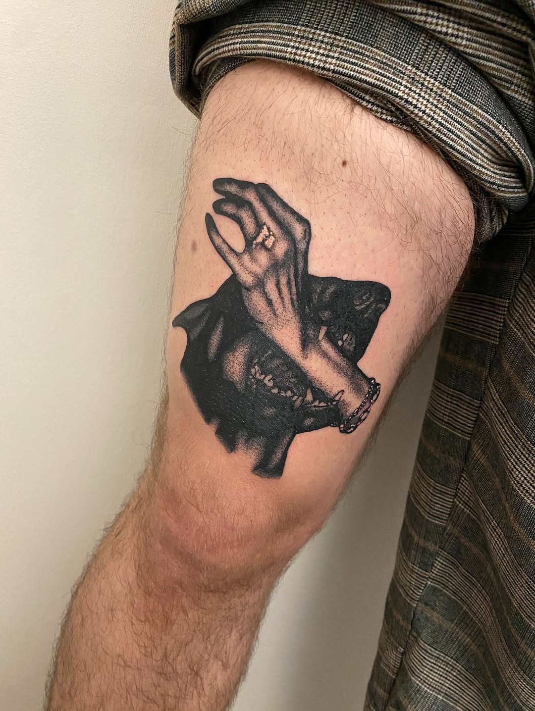 Tattoo by @leery.tattoos โ black_and_grey, realism