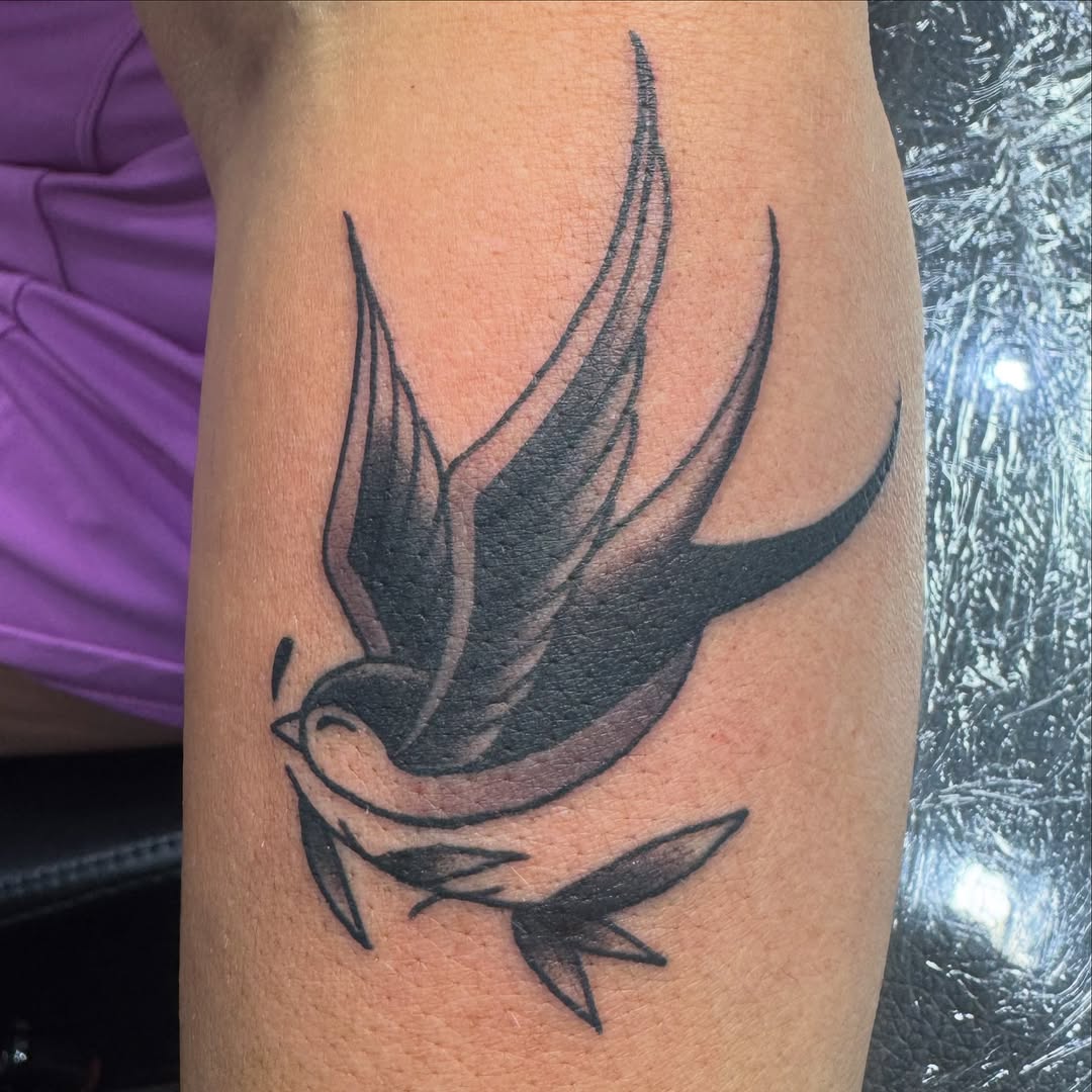 Tattoo by @psoedeathletter27 — american_traditional