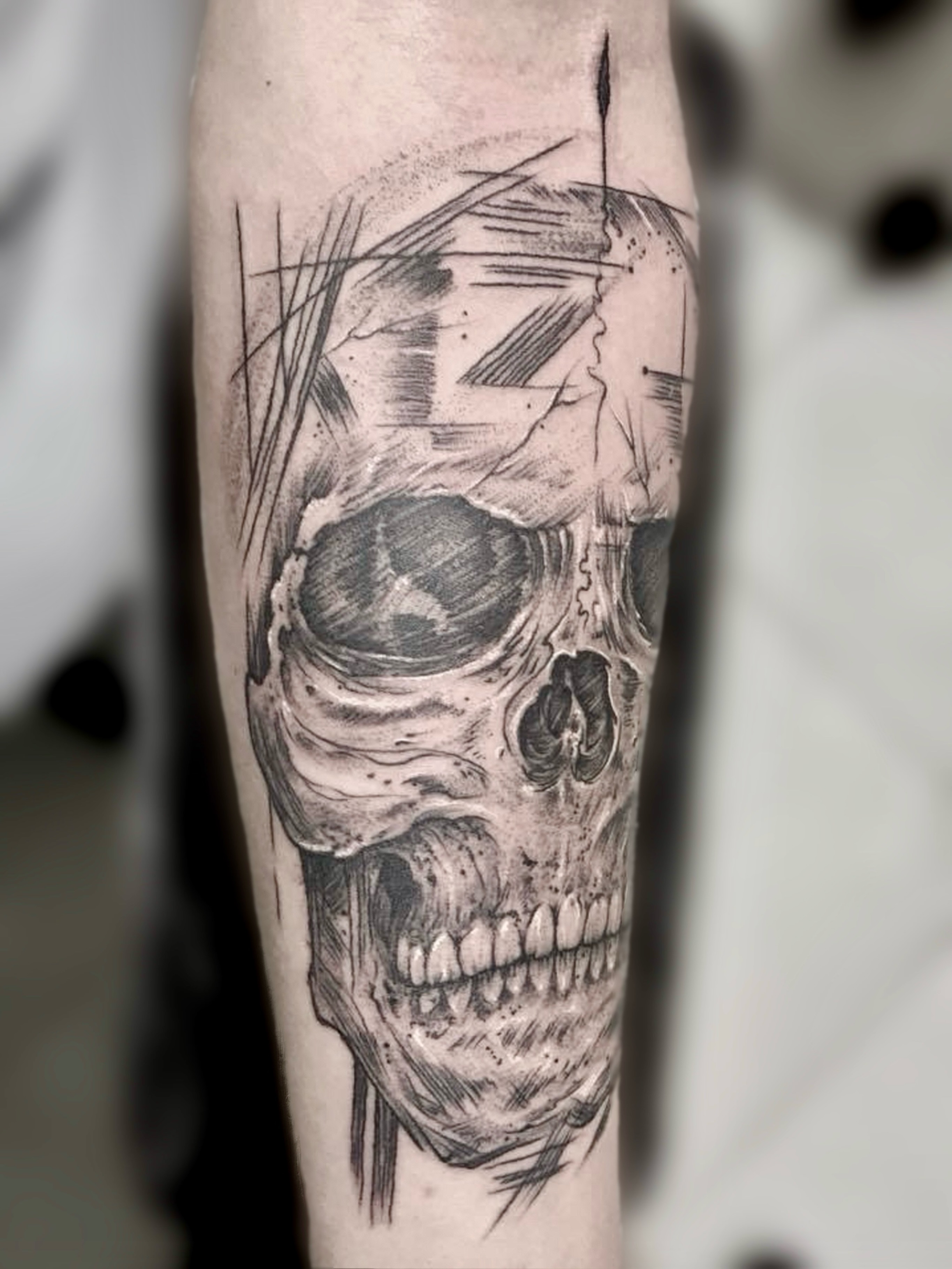 Skull realism tattoo on the forearm by @luckybunnytat2