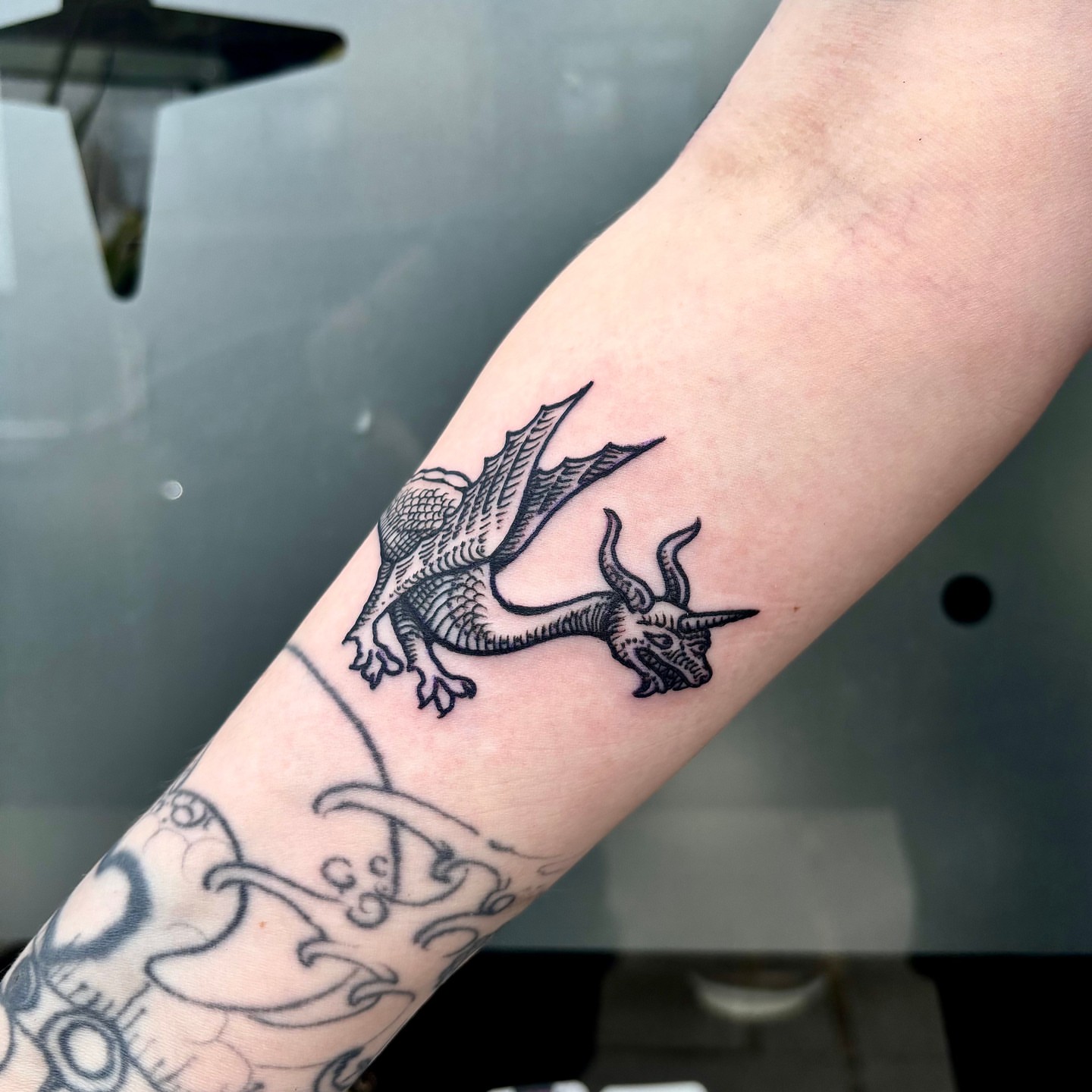 Tattoo by @highsettler โ black_and_grey