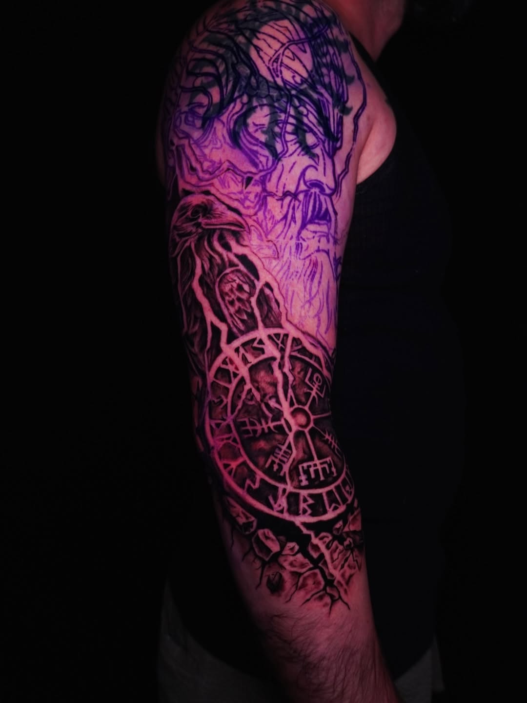 Tattoo by @tattoosbygregp — black_and_grey, geometric