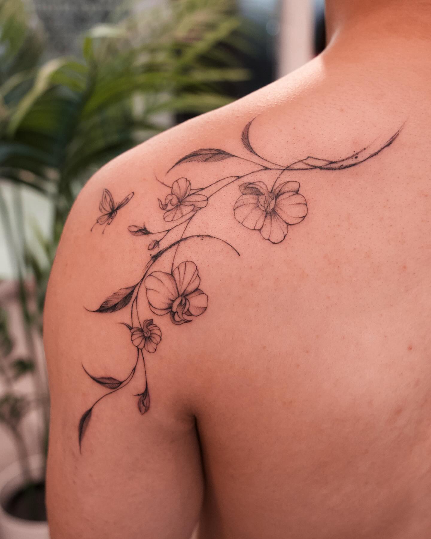Tattoo by @tattooist_lionel β black_and_grey