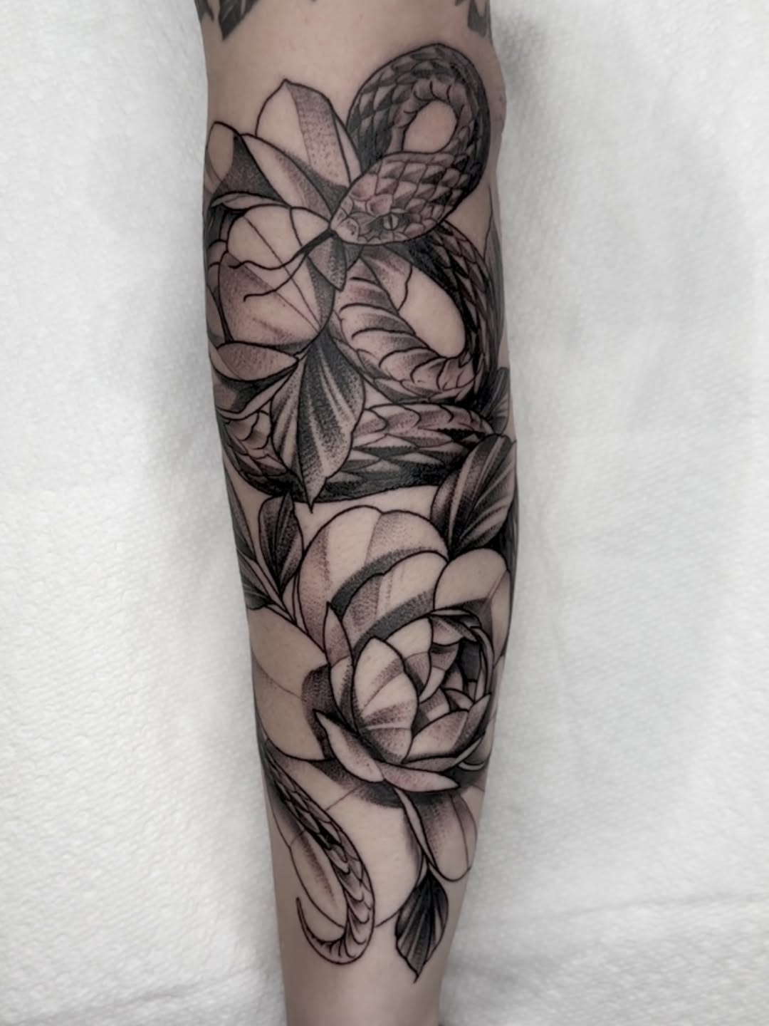 Tattoo by @mattoo33 — black_and_grey, realism