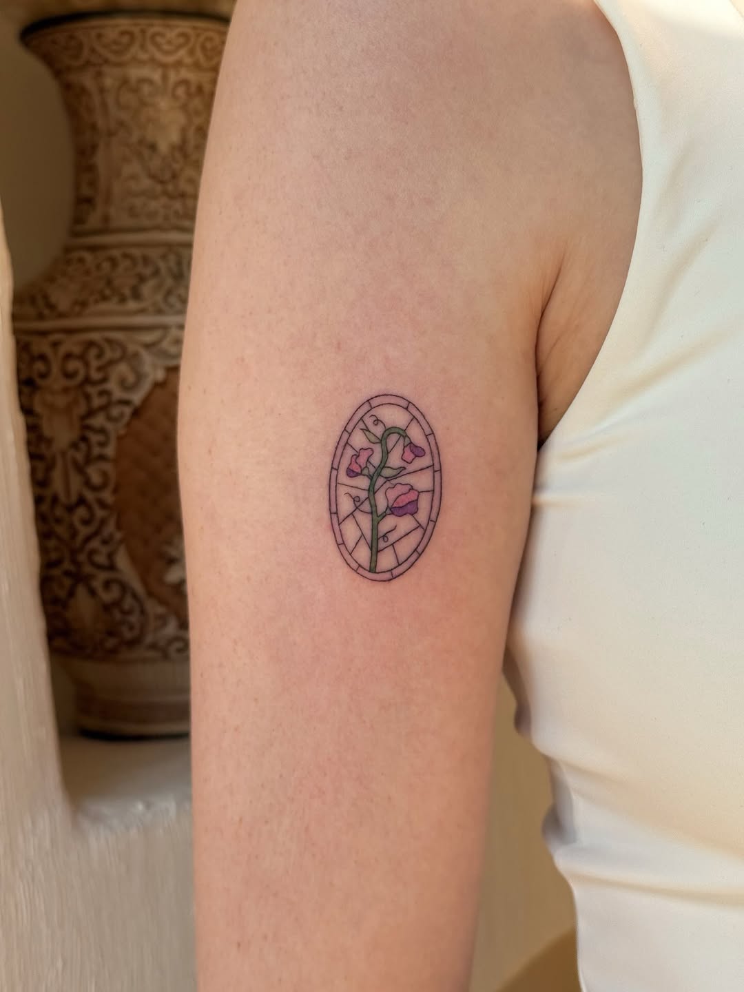 Tattoo by @feelinfineline โ fine_line, minimalist