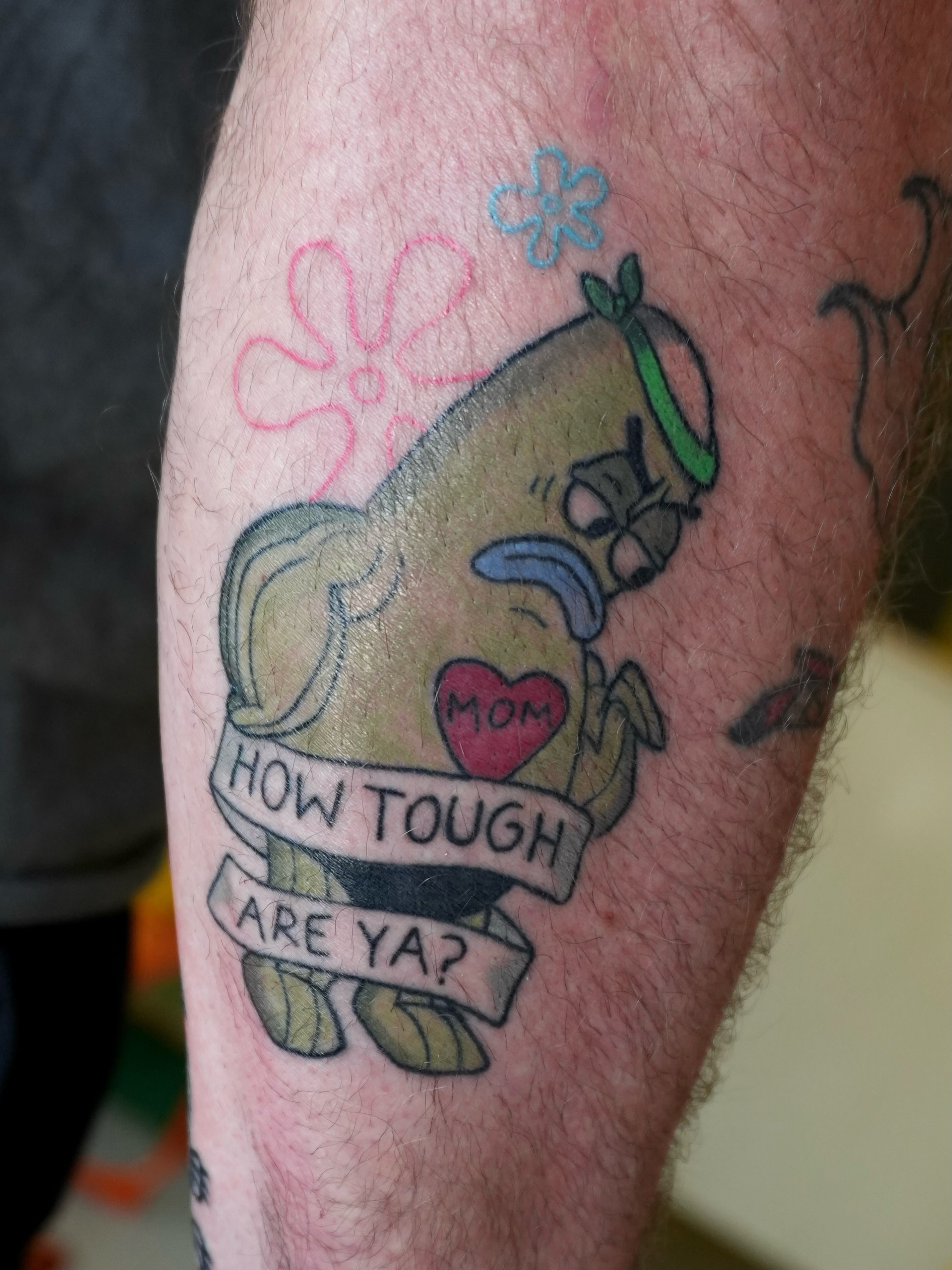 Tattoo by @someonesweirdsister โ american_traditional, new_school