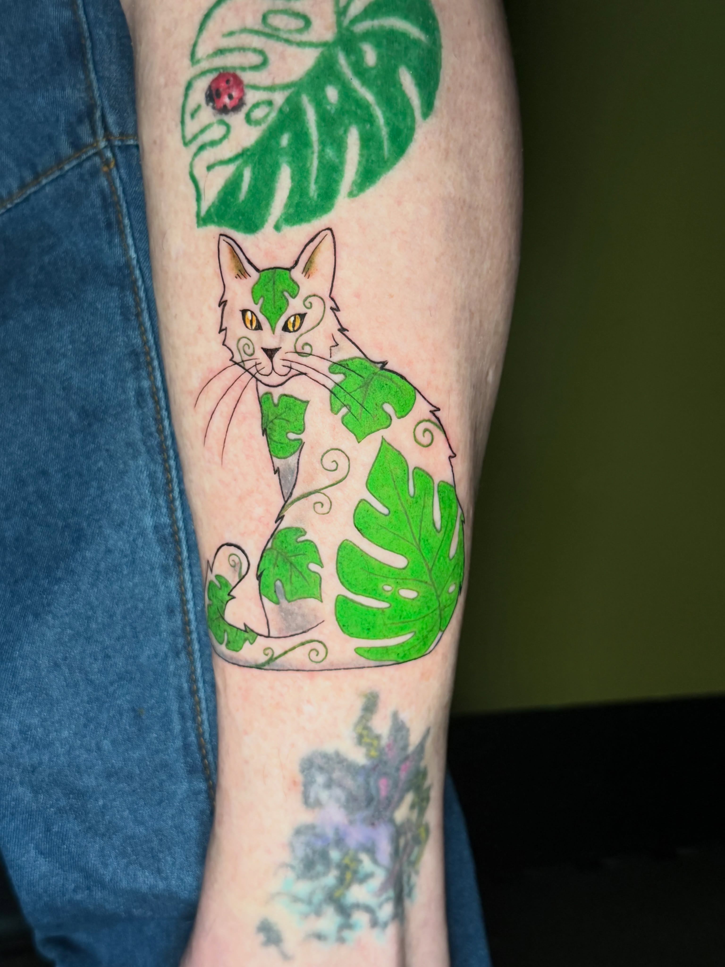 Tattoo by @sumsumtattoos — new_school, illustrative
