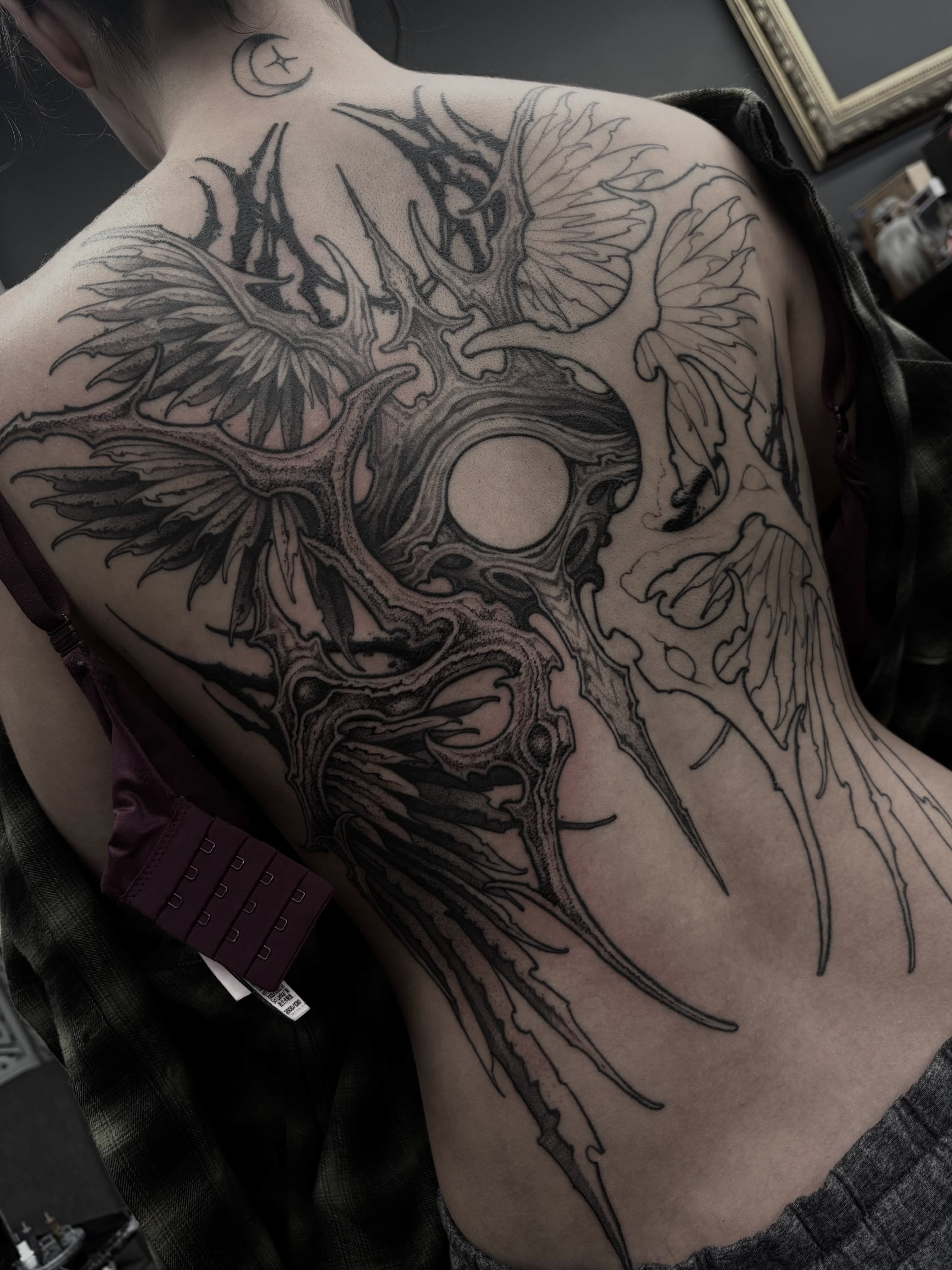 Tattoo by @8jinx9 — black_and_grey, geometric